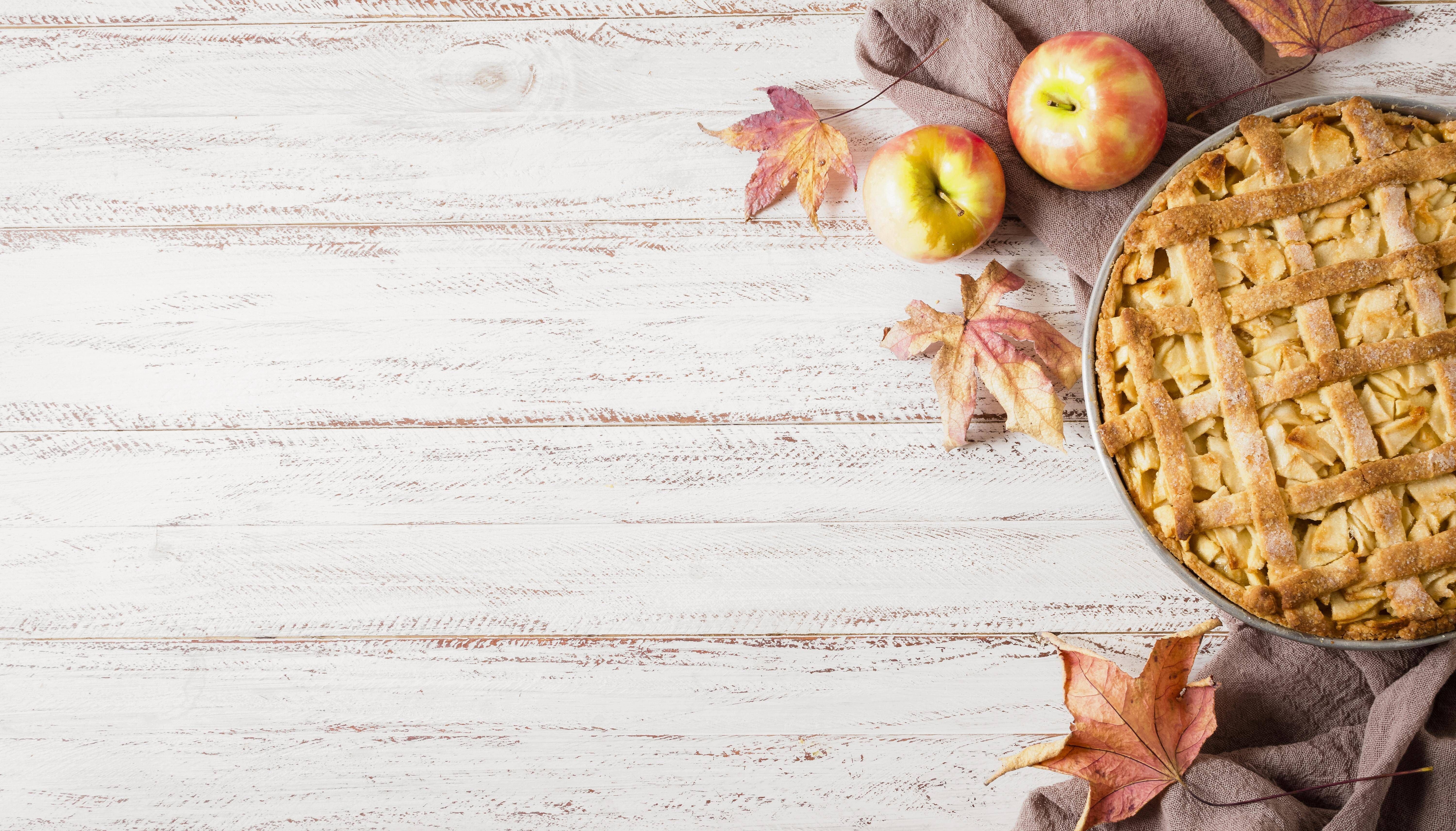 Omas saftiger Apfel-Gitter-Kuchen mit Zimt – hier das geniale Rezept