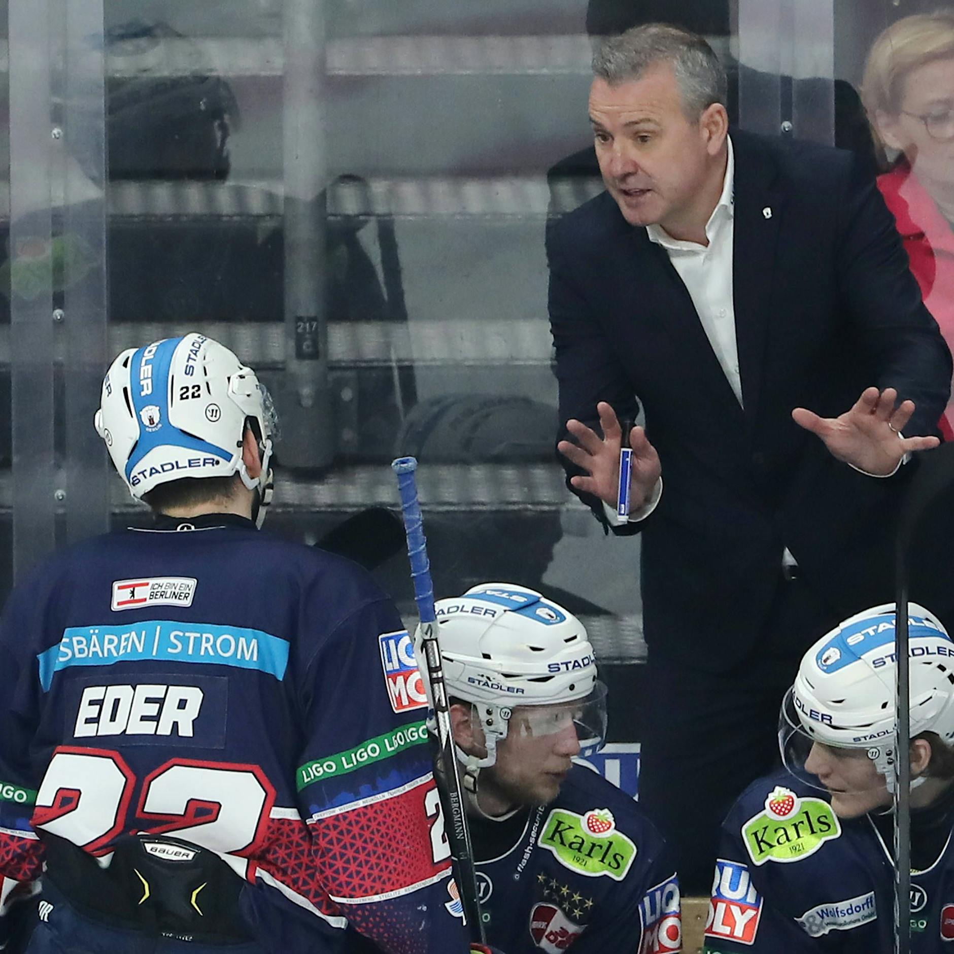 Eisbären Berlin: Trainer Serge Aubin macht's wie Russen-Legende