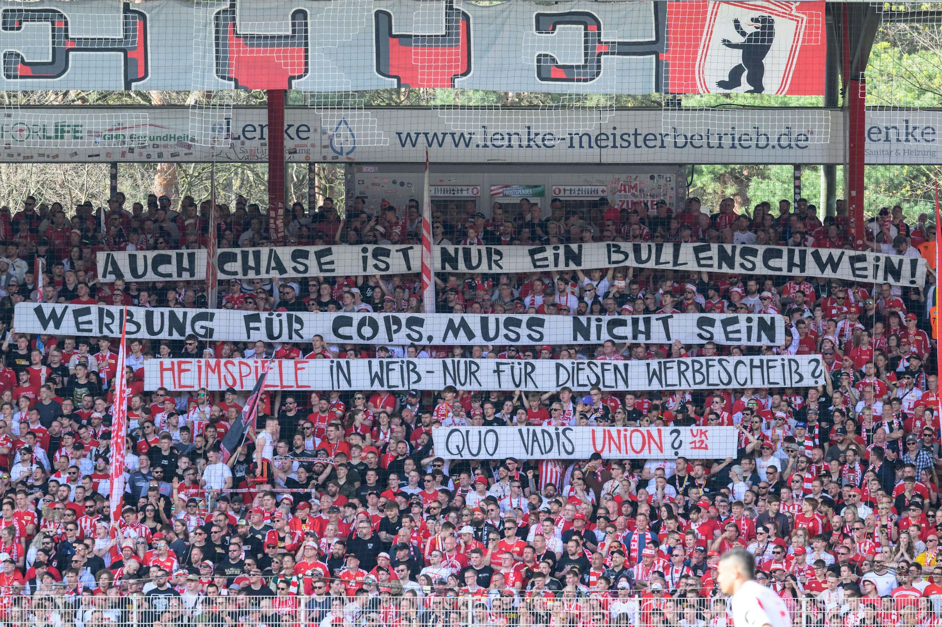 Über Geschmack lässt sich streiten. Die Anti-Kommerz-Botschaft der Fans des 1. FC Union ist dagegen klar.&nbsp;