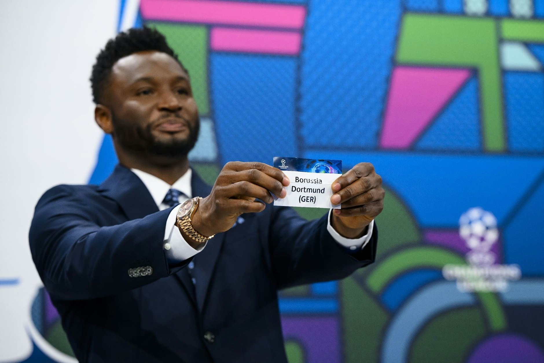 Der BVB trifft im Viertelfinale auf Atlético Madrid.  a