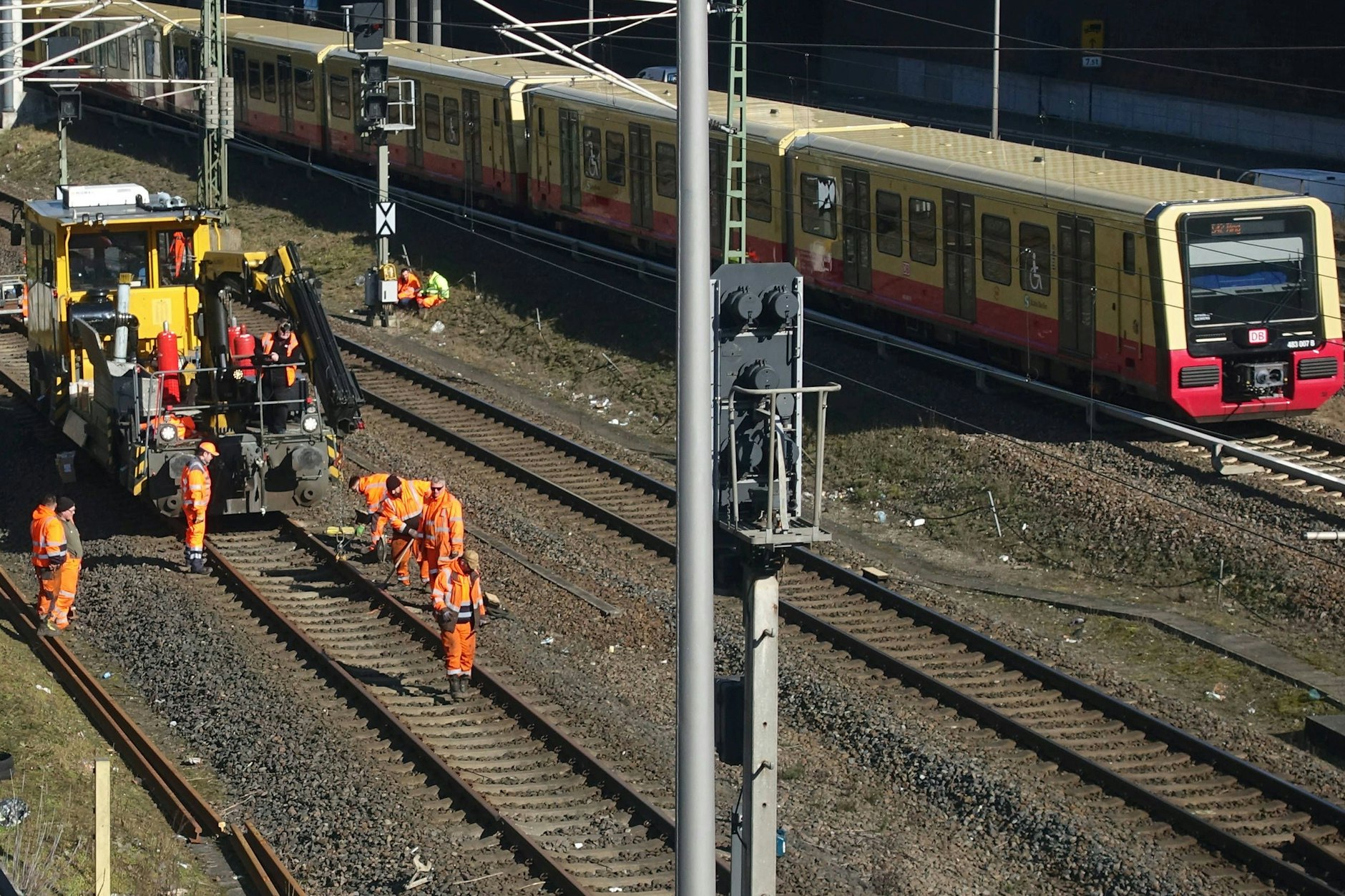 Mit dem Frühjahr beginnt wieder die Baustellen-Saison, auch bei der S-Bahn in Berlin.