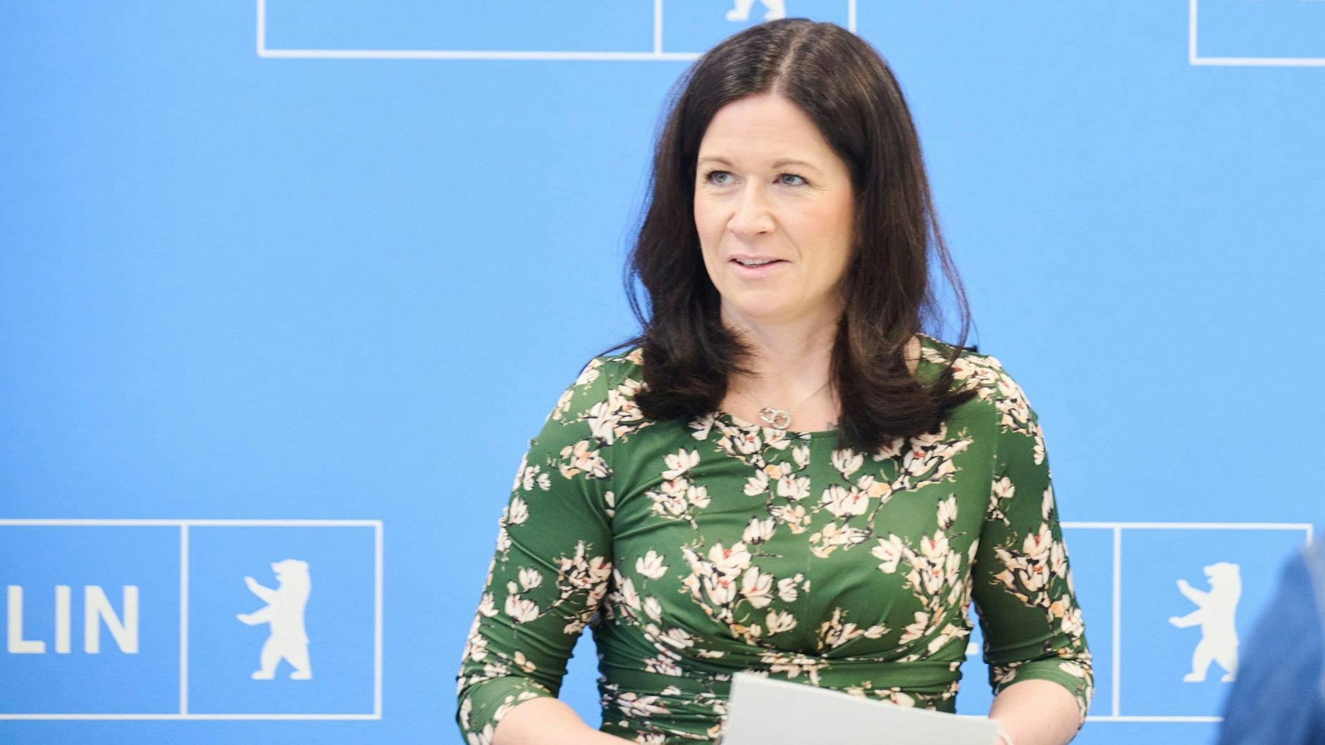 Katharina Günther-Wünsch (CDU), Berliner Senatorin für Bildung, Jugend und Familie, stellte am Montag das neue Schulgesetz für Berlin vor. Religion wird kein Pflichtfach.