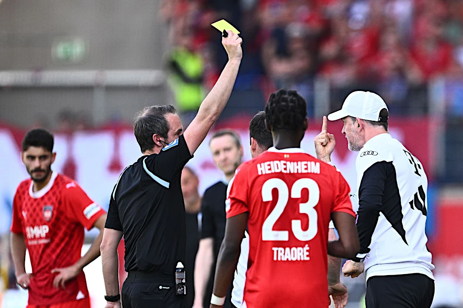 Thomas Tuchel ist bei der Partie gegen den 1.FC Köln gesperrt.  