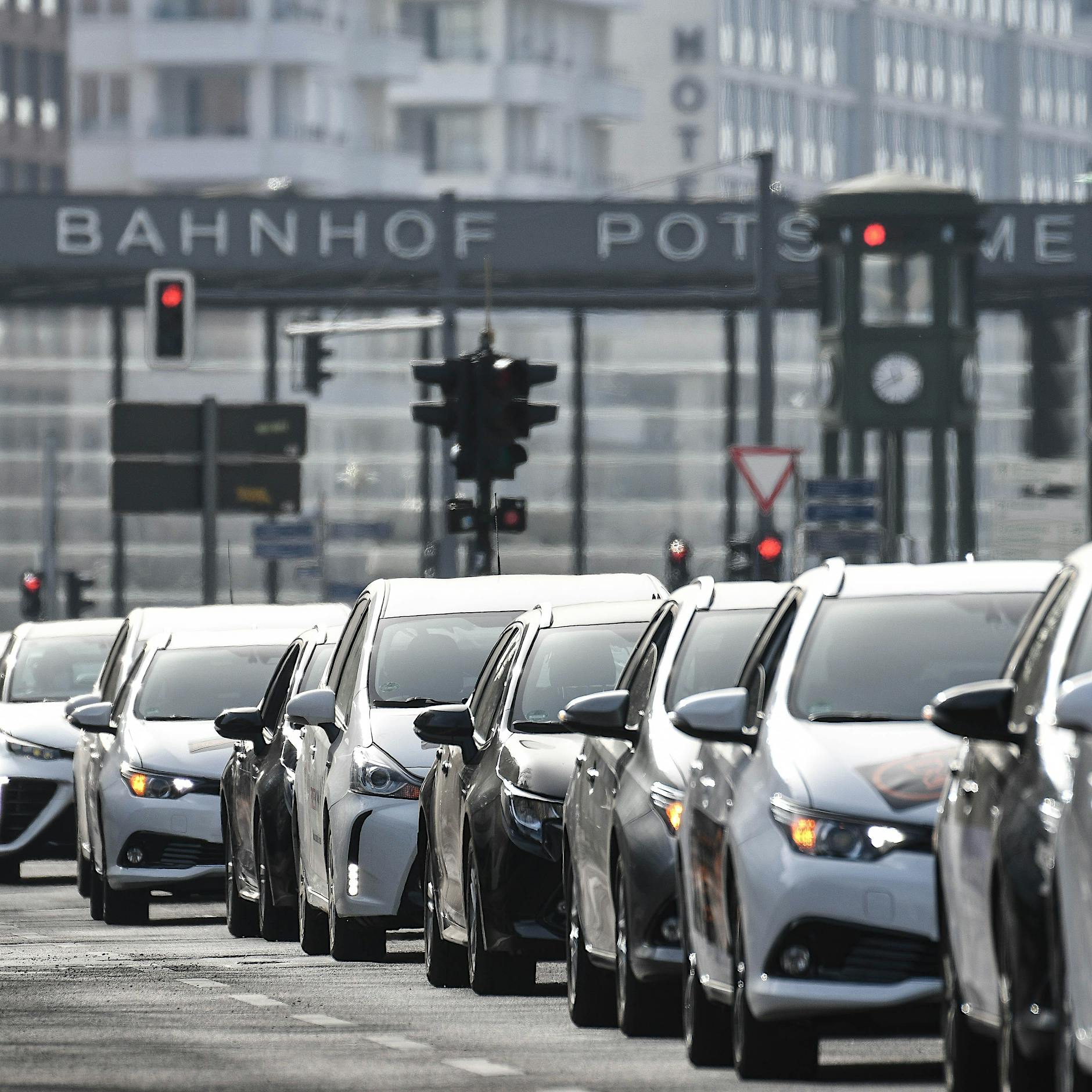 Mindesttarife für Uber, Bolt & Co.: Warum in Berlin die Fahrpreise steigen sollen