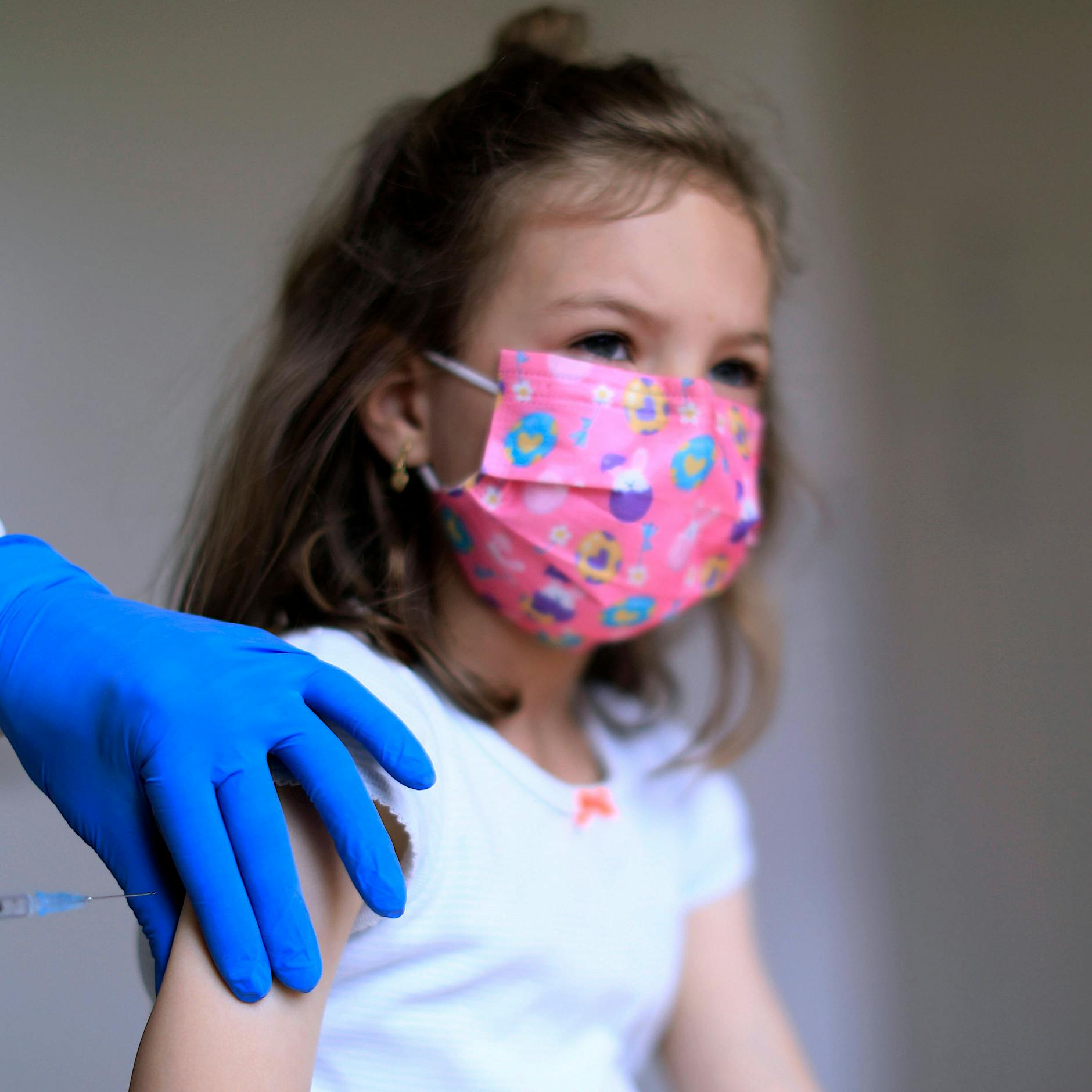 Drastischer Anstieg von Herzproblemen und Schlaganfall-Symptomen in Berlin: Ist die Impfung schuld?