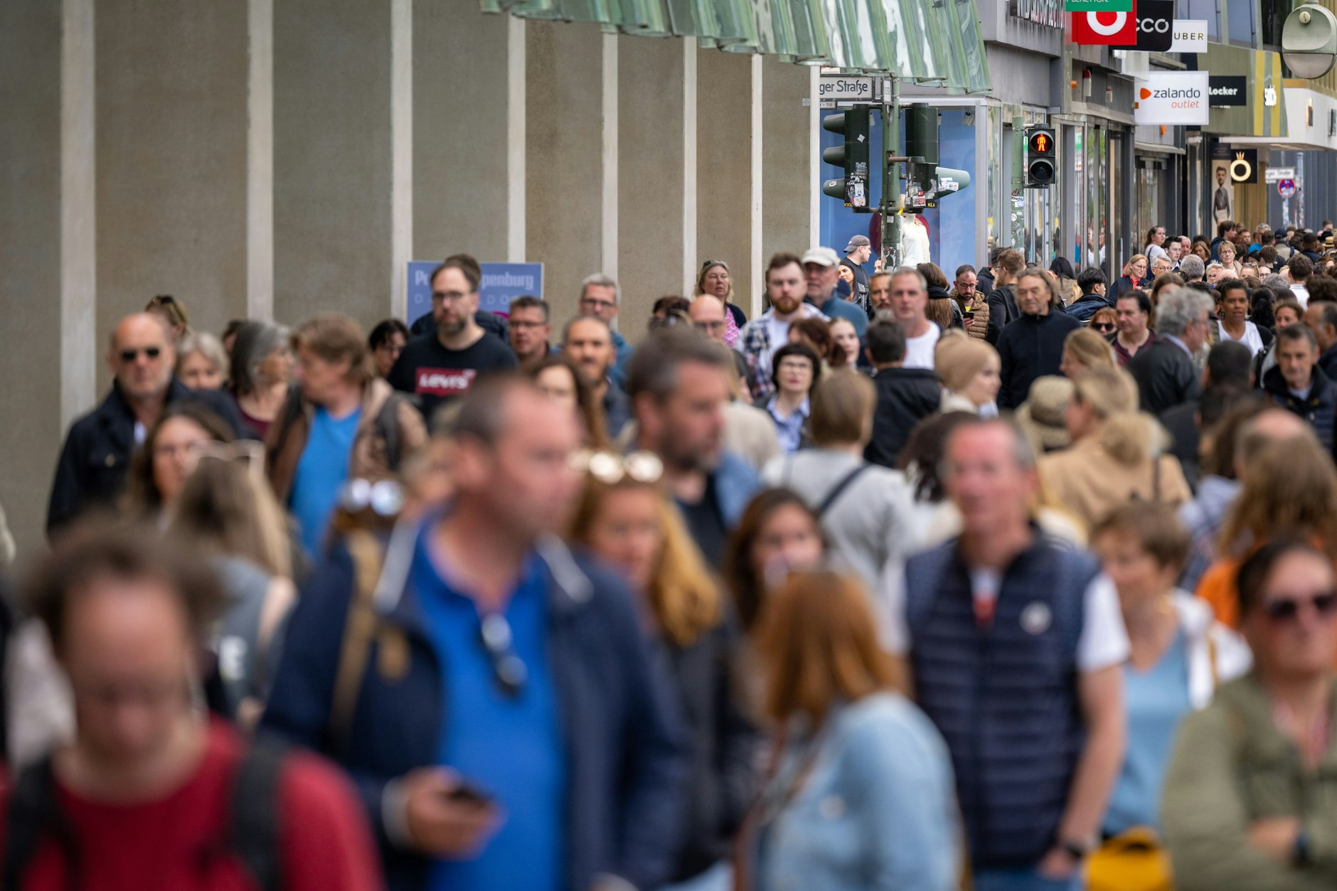 Volle Straßen in Berlin: Bis 2040 wird die Einwohnerzahl in Berlin weiter wachsen.