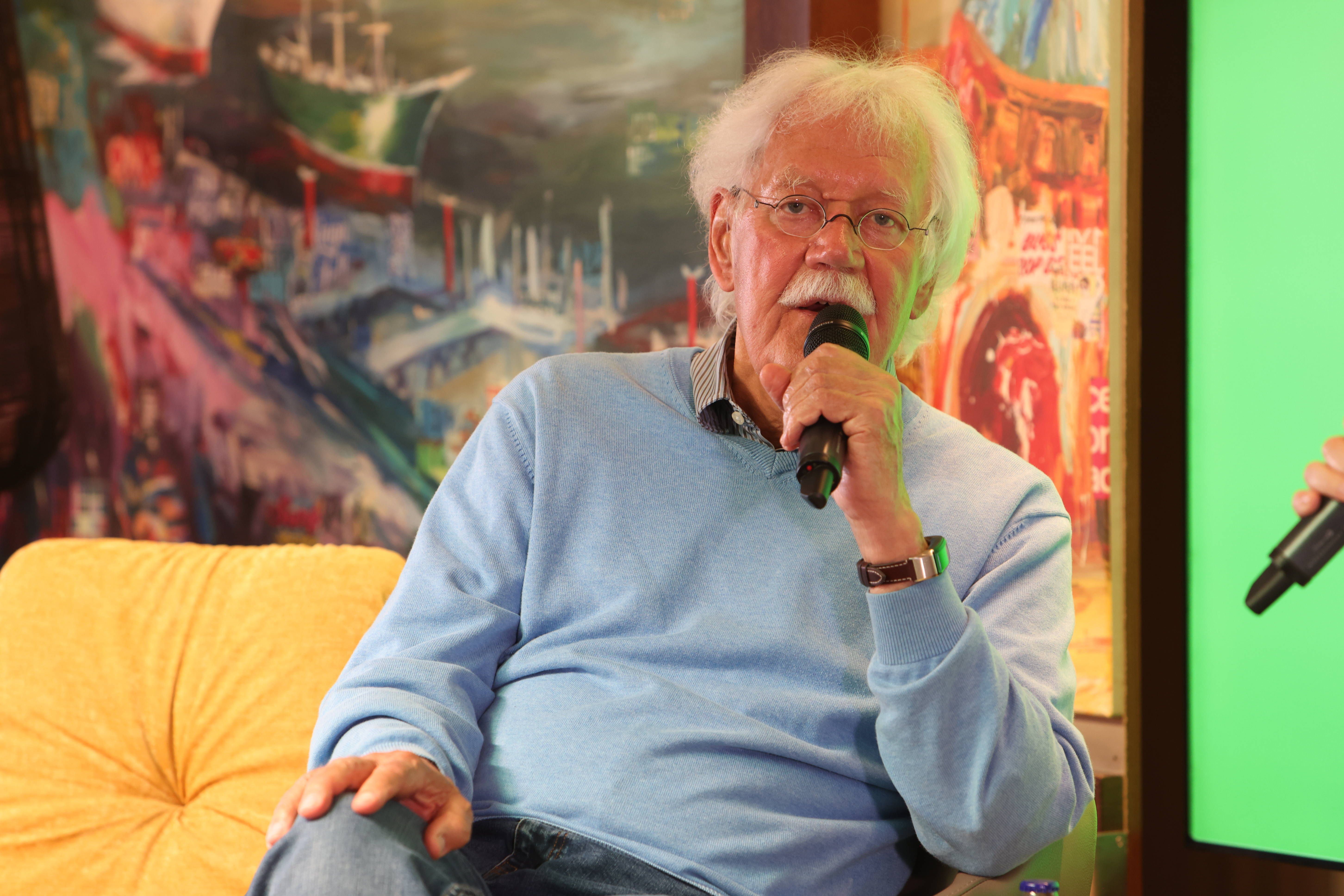 Darum gibt Kult-Moderator von Tiedemann (81) freiwillig Führerschein ab