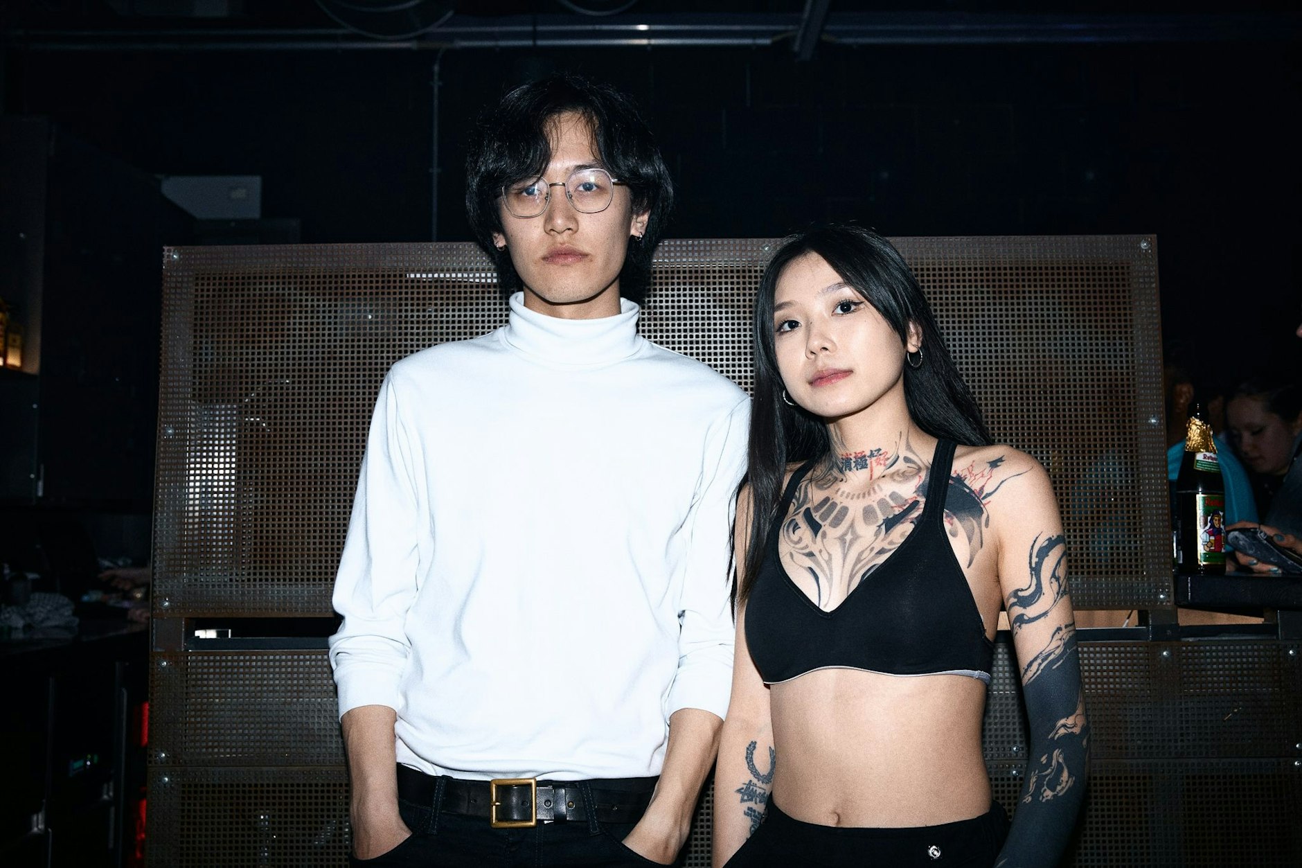 Fabian und Viola aus China sind Gäste der exklusiven Peggy-Gou-Party in Berlin.