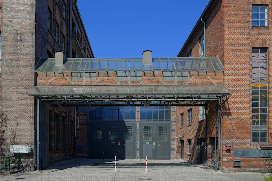 Die Arena Treptow: Hier findet die Affordable Art Fair statt.