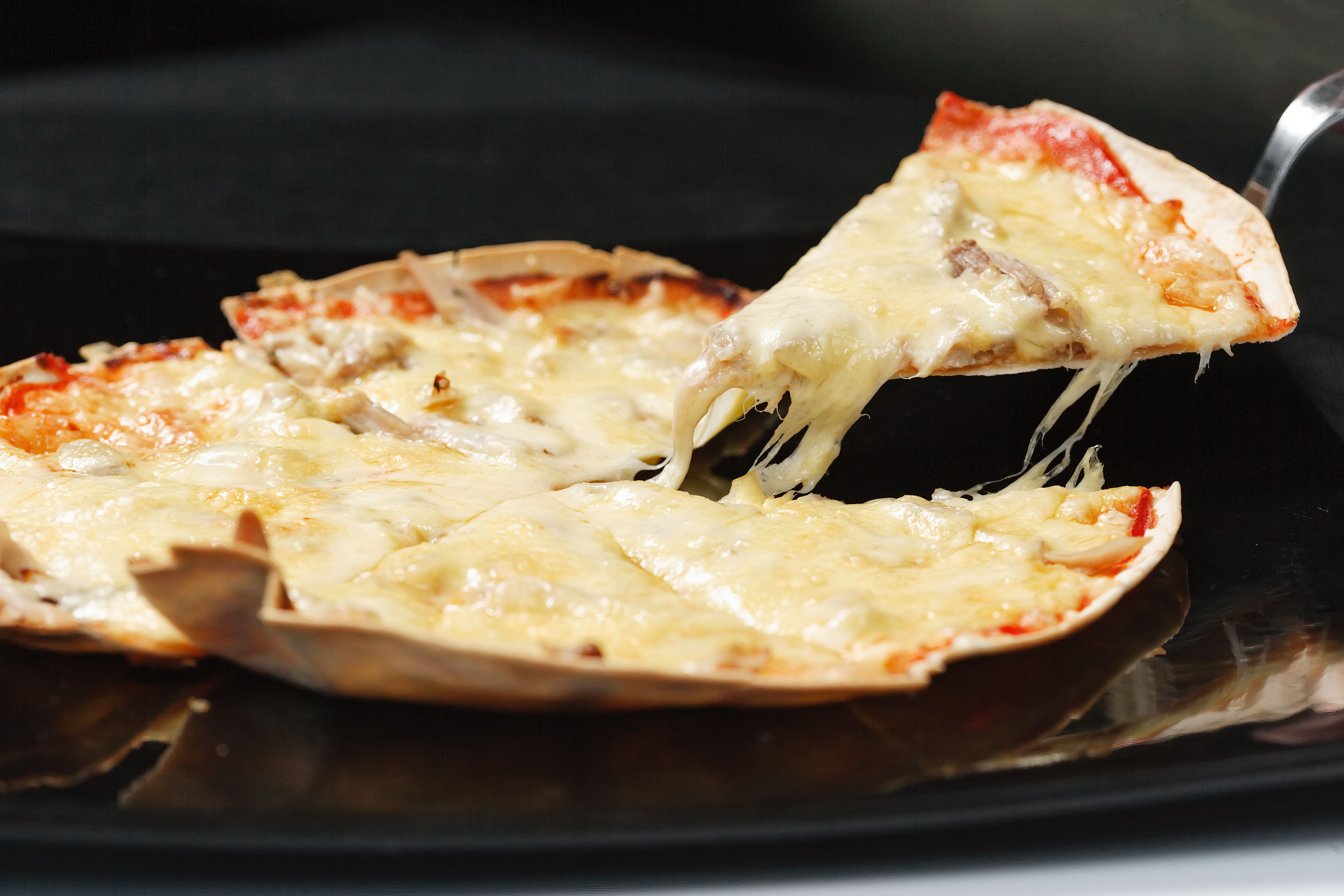 Blitz-Rezept für Wrap-Pizza aus der Heißluftfritteuse