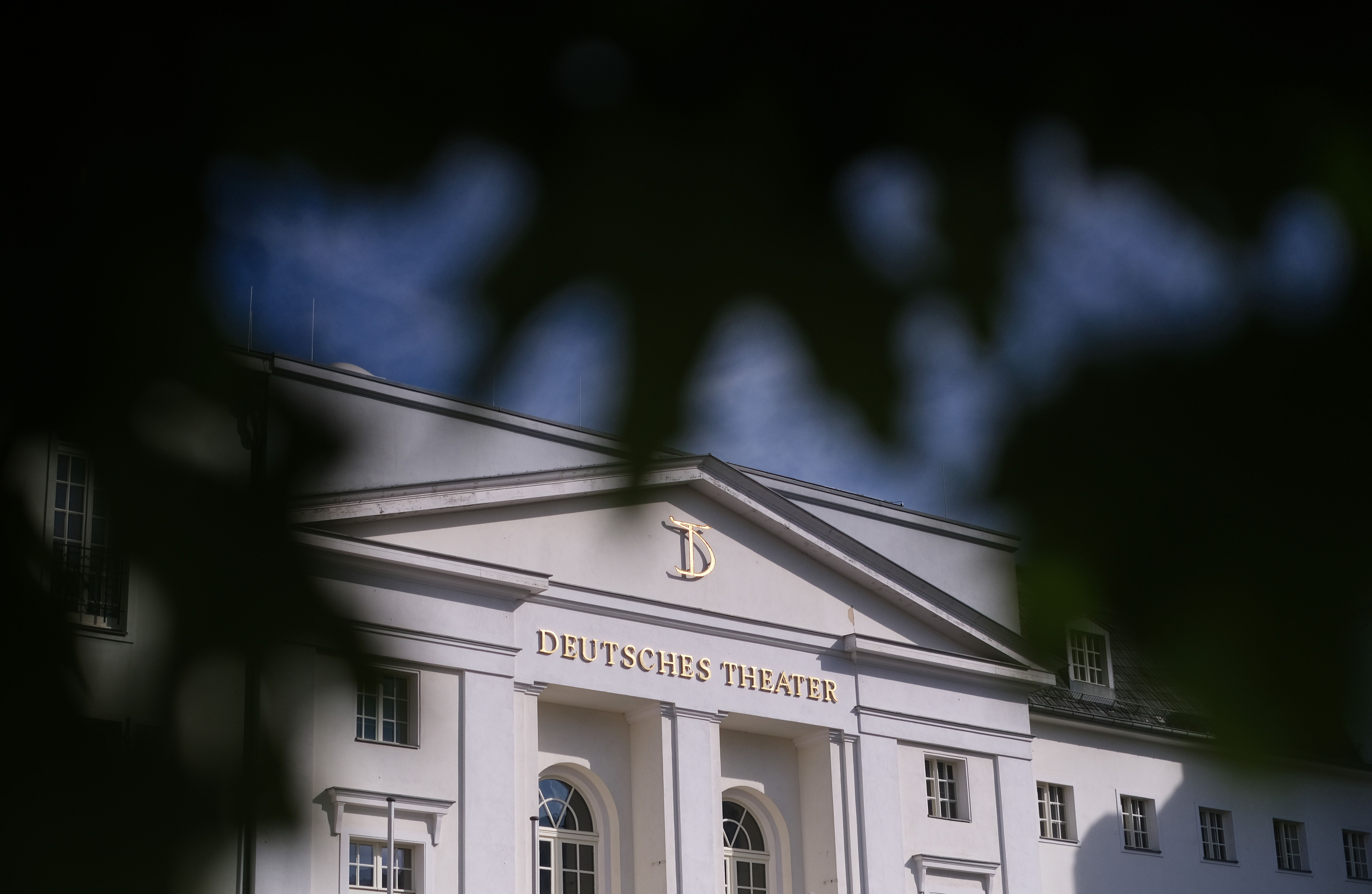 Image - Intendantin des Deutschen Theaters zu Millionen-Defizit: „Ich kann das nicht verursacht haben“