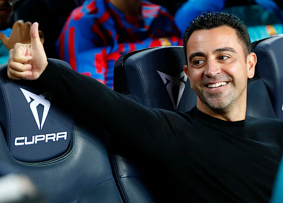 ARCHIV - Barcelonas Trainer Xavi Hernandez.  