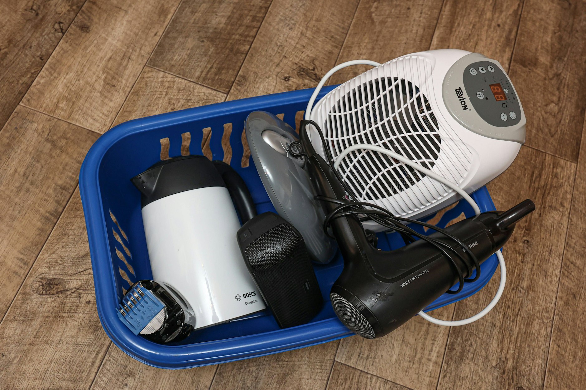 Kaputte Haushaltsgeräte - wer sie instand setzen lässt, statt sie zu entsorgen, soll in Berlin künftig einen Teil der Kosten erstattet bekommen. 