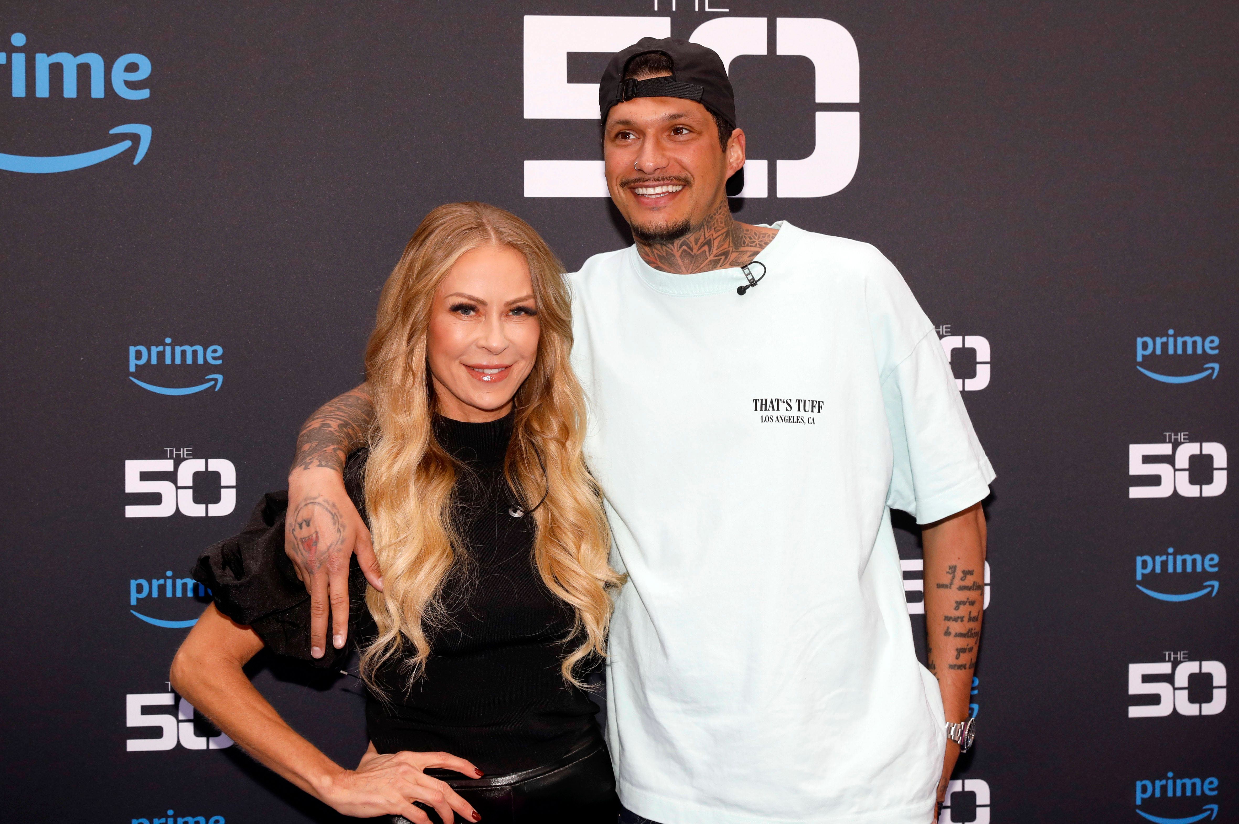 Image - Jenny Elvers: Beim Thema Sex verplappert sich Yasin Mohamed