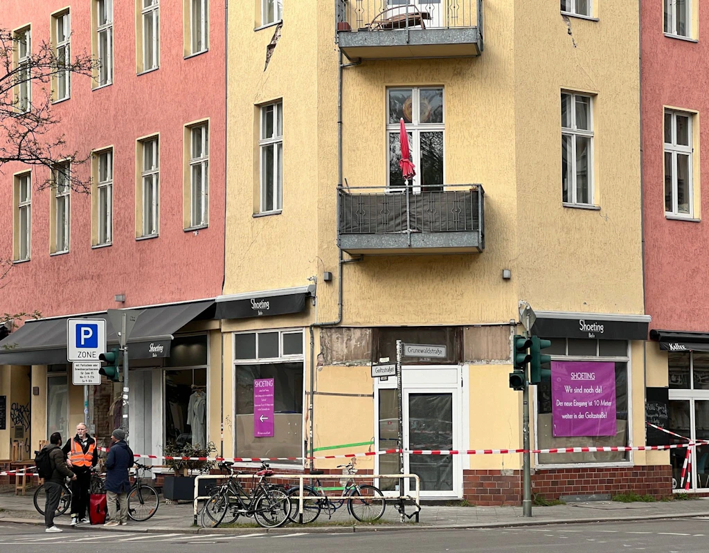 Bei Einsturz von Haus in Schöneberg droht Mietern Obdachlosigkeit