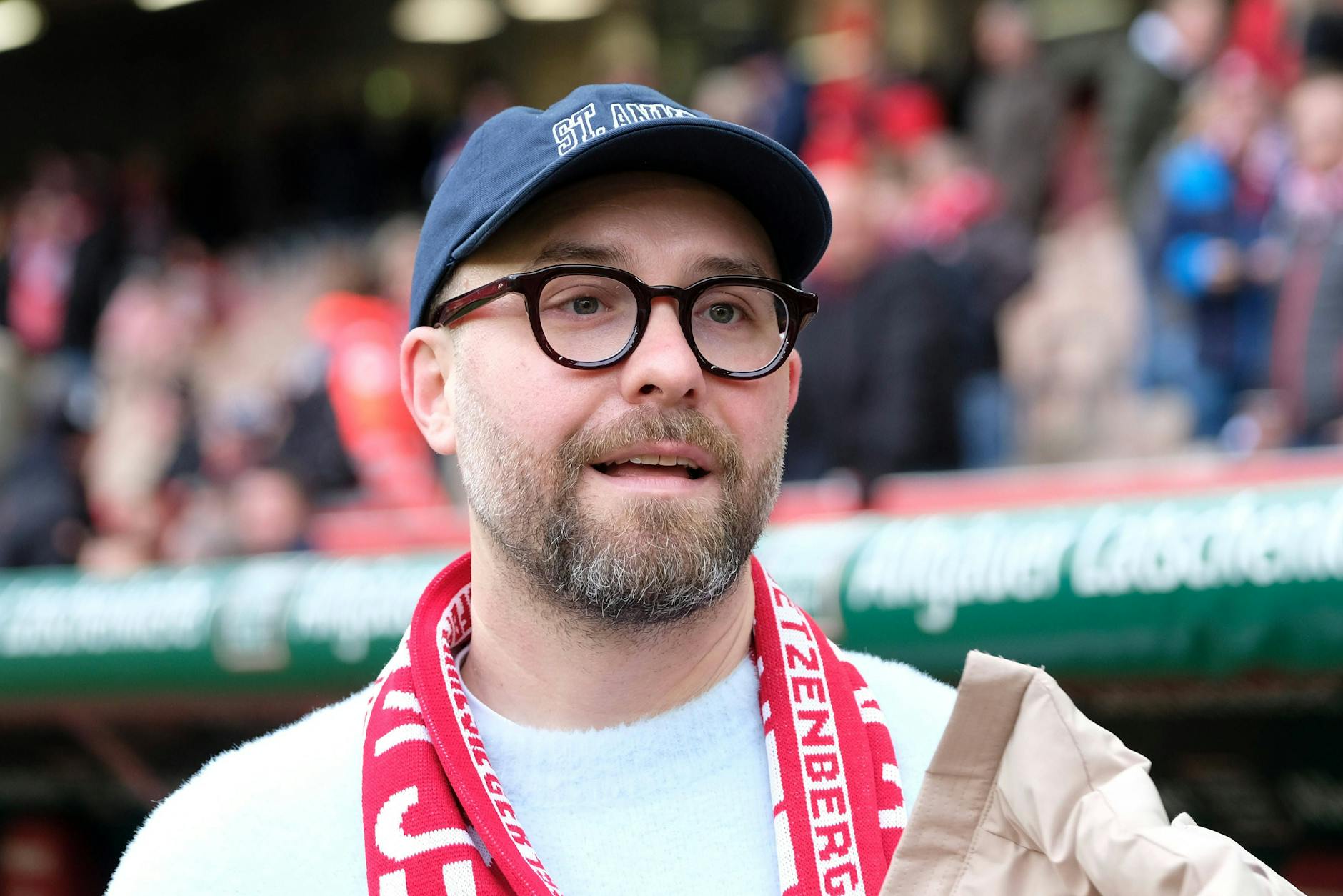 Mark Forster bestätigt den Busunfall.