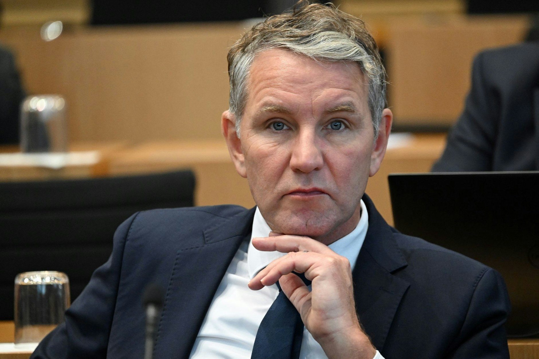 Björn Höcke im Thüringer Landtag. Der Verfassungsschutz in Thüringen stuft Höcke als Rechtsextremisten ein.