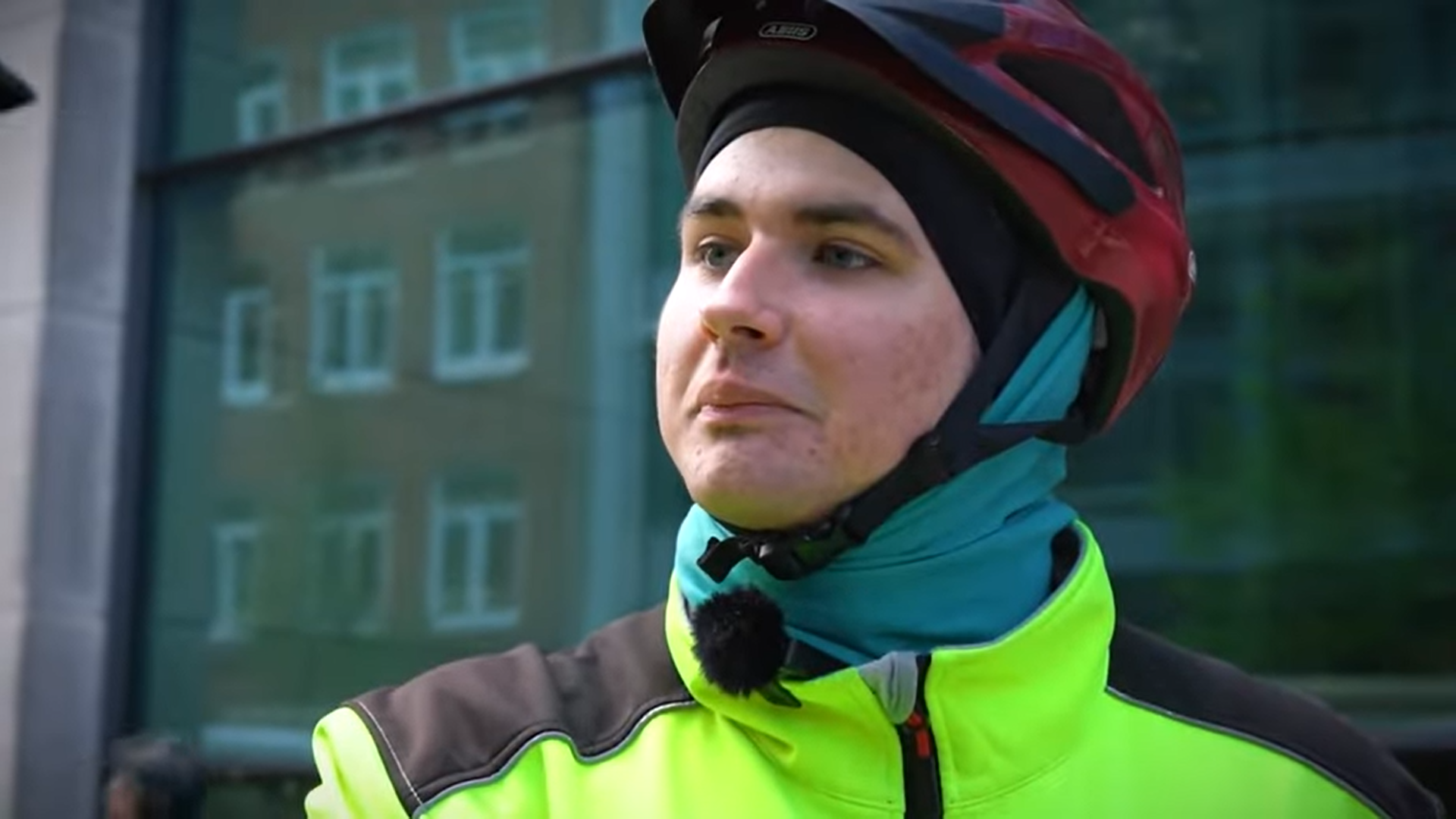 Anzeigenhauptmeister Niclas M.: Er würde sogar seine eigene Mutter anzeigen!