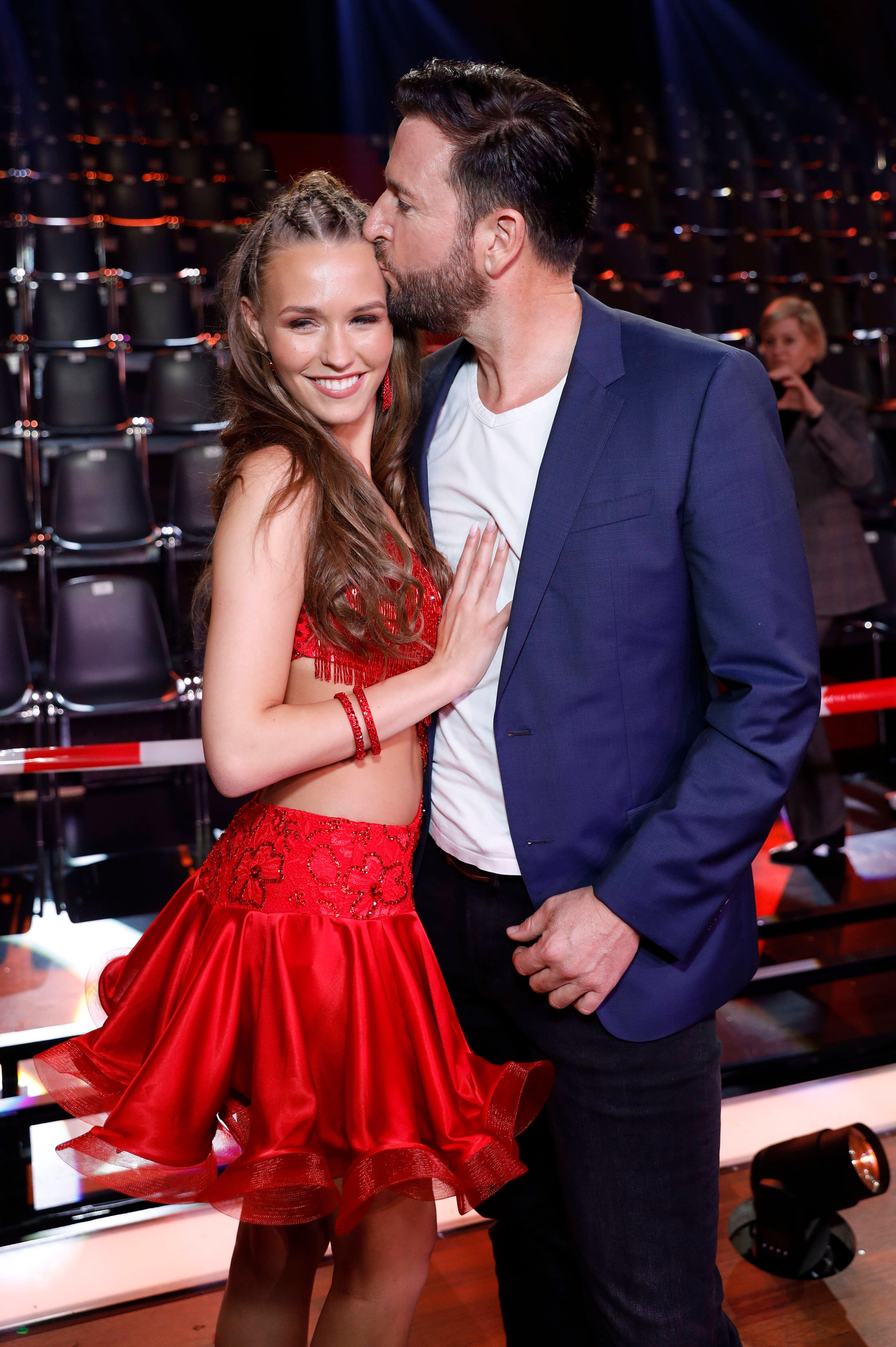 Laura Müller: Enthüllt! DARUM handelt es sich wirklich beim Erotikclip