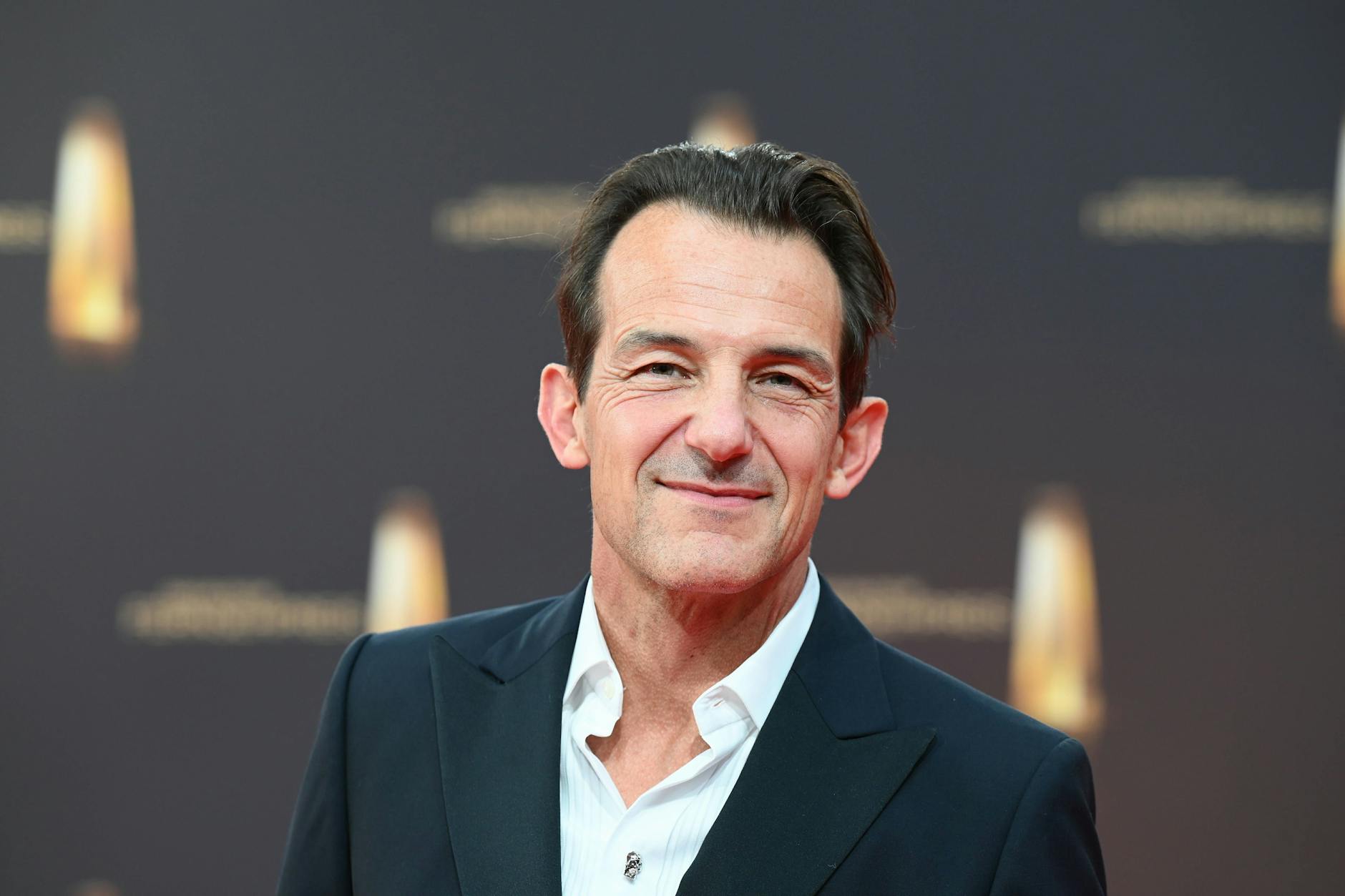 Schauspieler Hans-Werner Meyer ist schwer mit dem Fahrrad gestürzt.