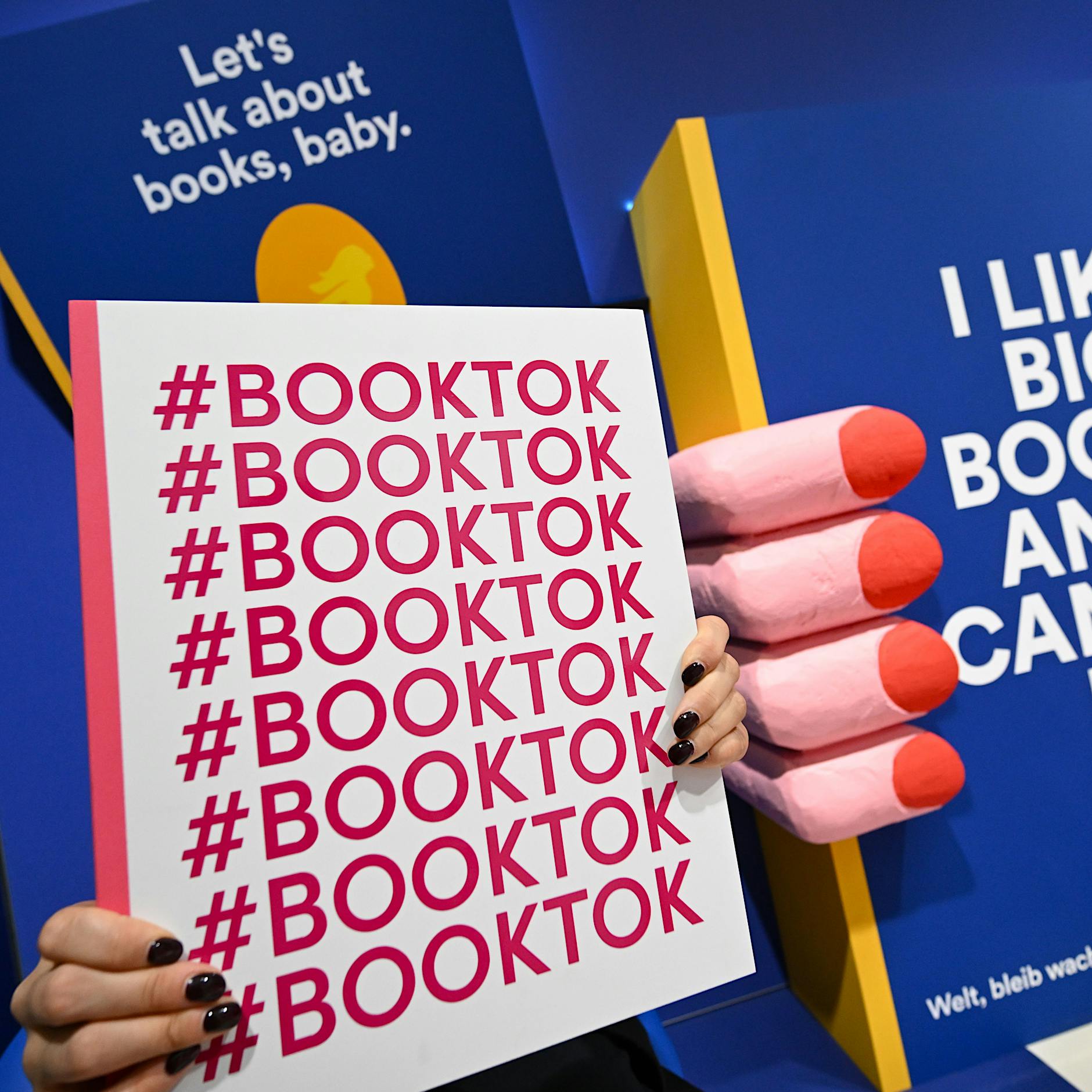 Generation BookTok: Wie kurze Filme den Buchverkauf ankurbeln