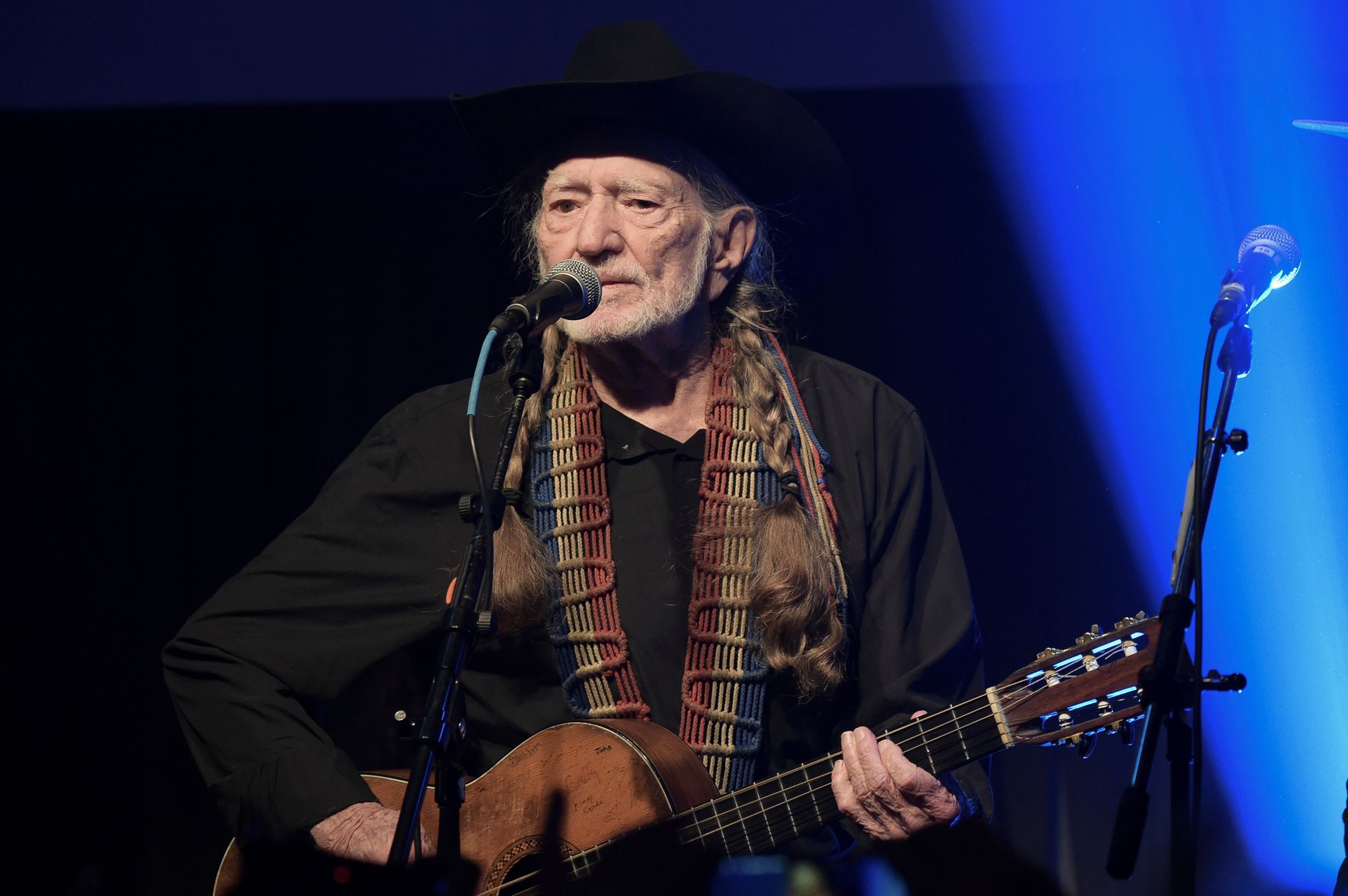 Outlaw Music Festival mit Willie Nelson, Bob Dylan, Robert Plant: Rüstige Rentner gemeinsam auf der Bühne
