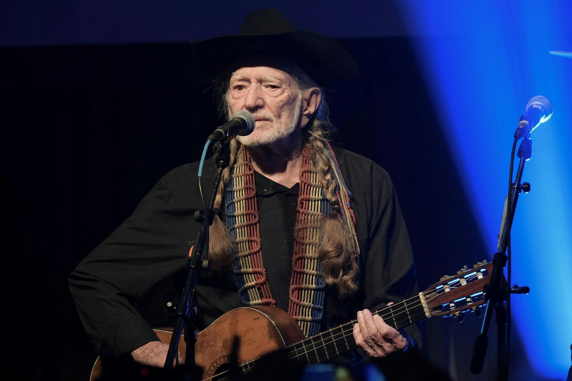 Mit 90 ist Willie Nelson noch immer „on the road“