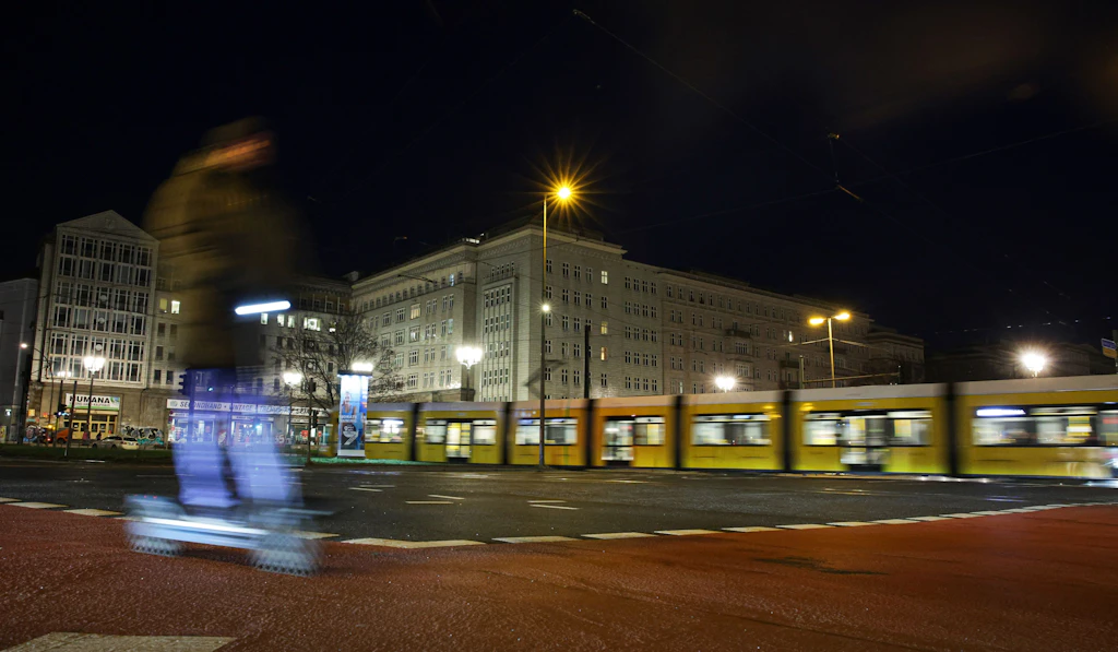 Nächste Großstadt verbietet E-Scooter in Bussen und Bahnen: Was macht Berlin?