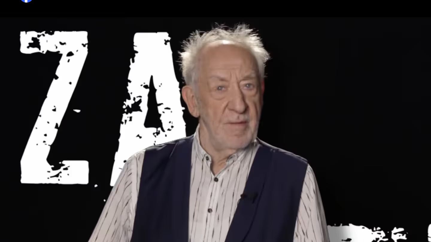 Screenshot aus dem Video, in dem Hallervorden sein Gedicht zu Gaza vorträgt.