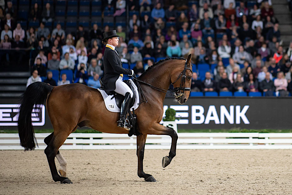 ARCHIV - Isabell Werth geht beim Weltcup-Finale mit Emilio an den Start.  