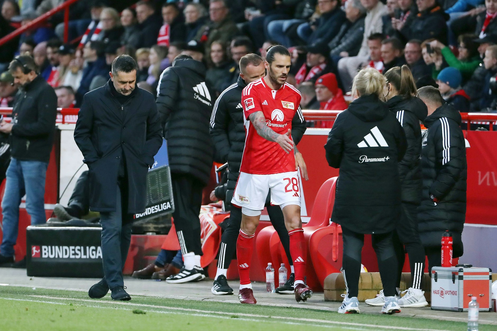 Union-Trainer Nenad Bjelica und Kapitän Christopher Trimmel schieben nach der deftigen Pleite gegen den FC Bayern Frust. 