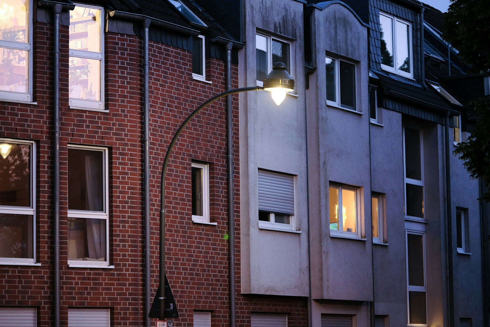 Im Ost-Berliner Wohnhaus unseres Lesers sorgt ein Mieter für schlaflose Nächte.&nbsp;