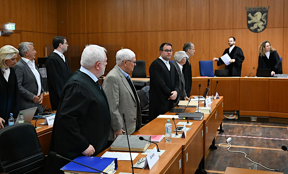 Die Staatsanwaltschaft wirft den ehemaligen DFB-Funktionären Steuerhinterziehung vor.  