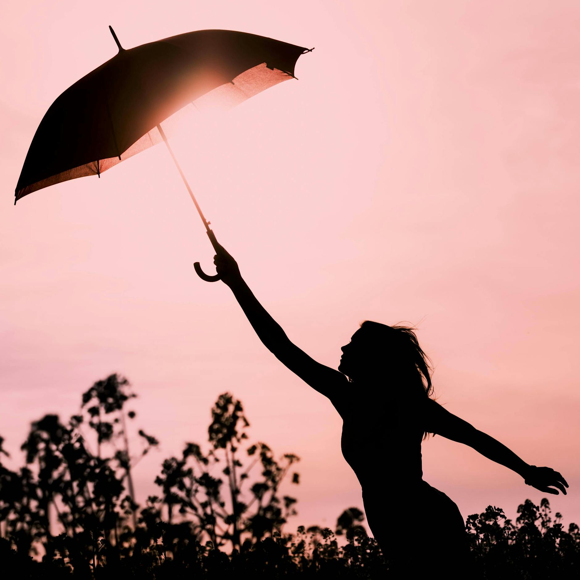 Laut Horoskop: Drei Sternzeichen strotzen im Mai vor Energie