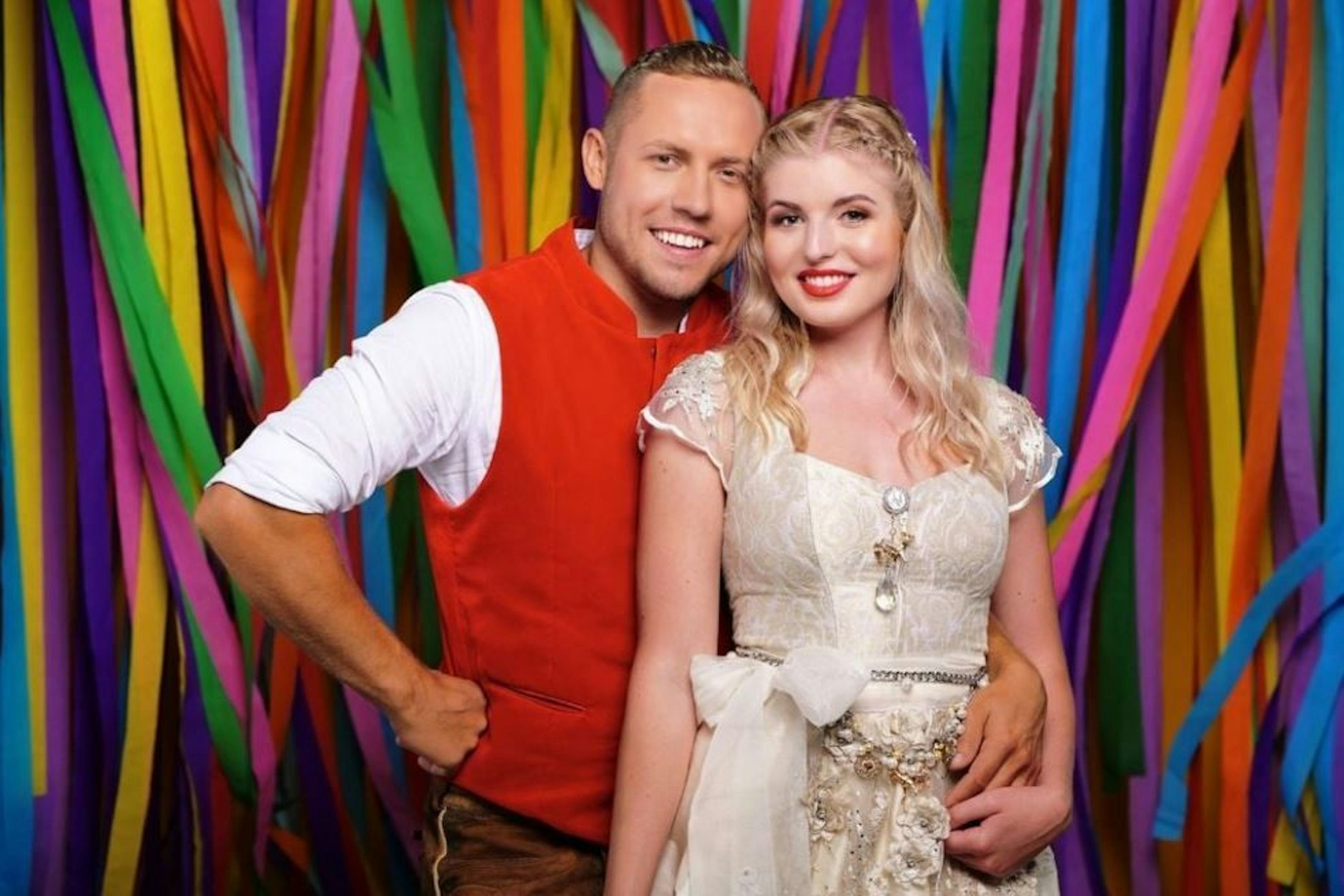 Patrick Romer und Antonia Hemmer lernten sich bei „Bauer sucht Frau“ kennen und waren dann im „Sommerhaus der Stars“.