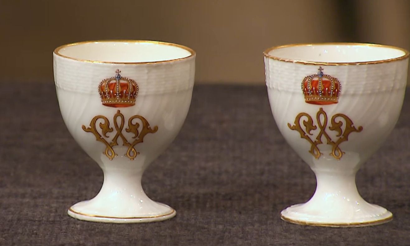 Sensation bei „Bares für Rares“: Aus DIESEN Eierbechern löffelte Kaiser Wilhelm II.!