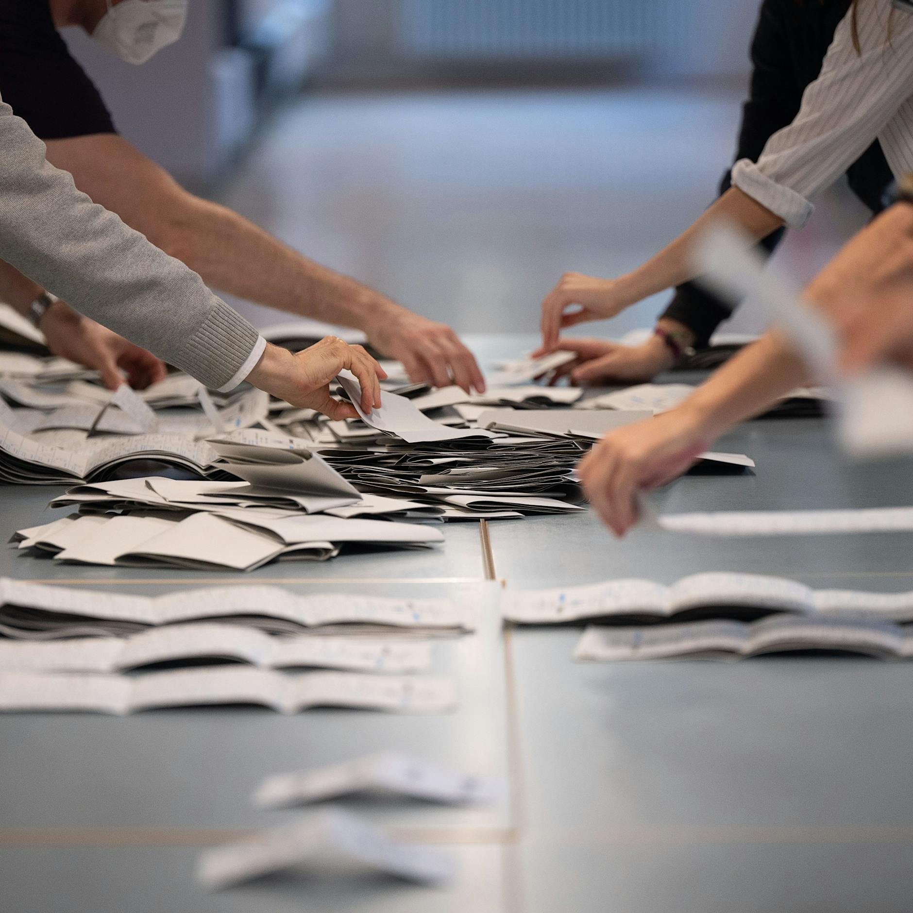 Noch Tausende Wahlhelfer in Berlin gesucht – bis 120 Euro Erfrischungsgeld