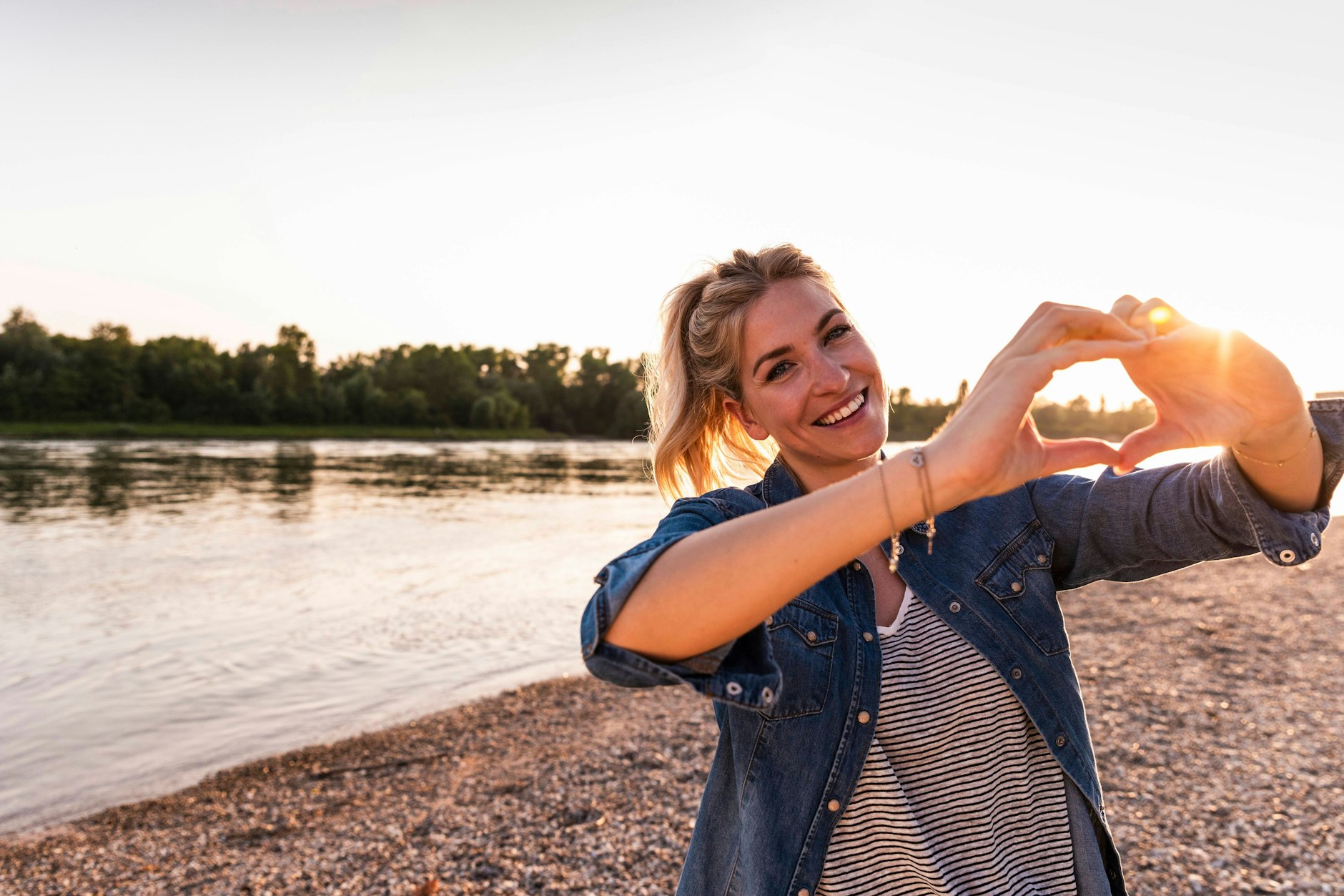 Kommt die Sonne in Ihr Herz? Ein Blick ins Horoskop für die kommende Woche verrät's.