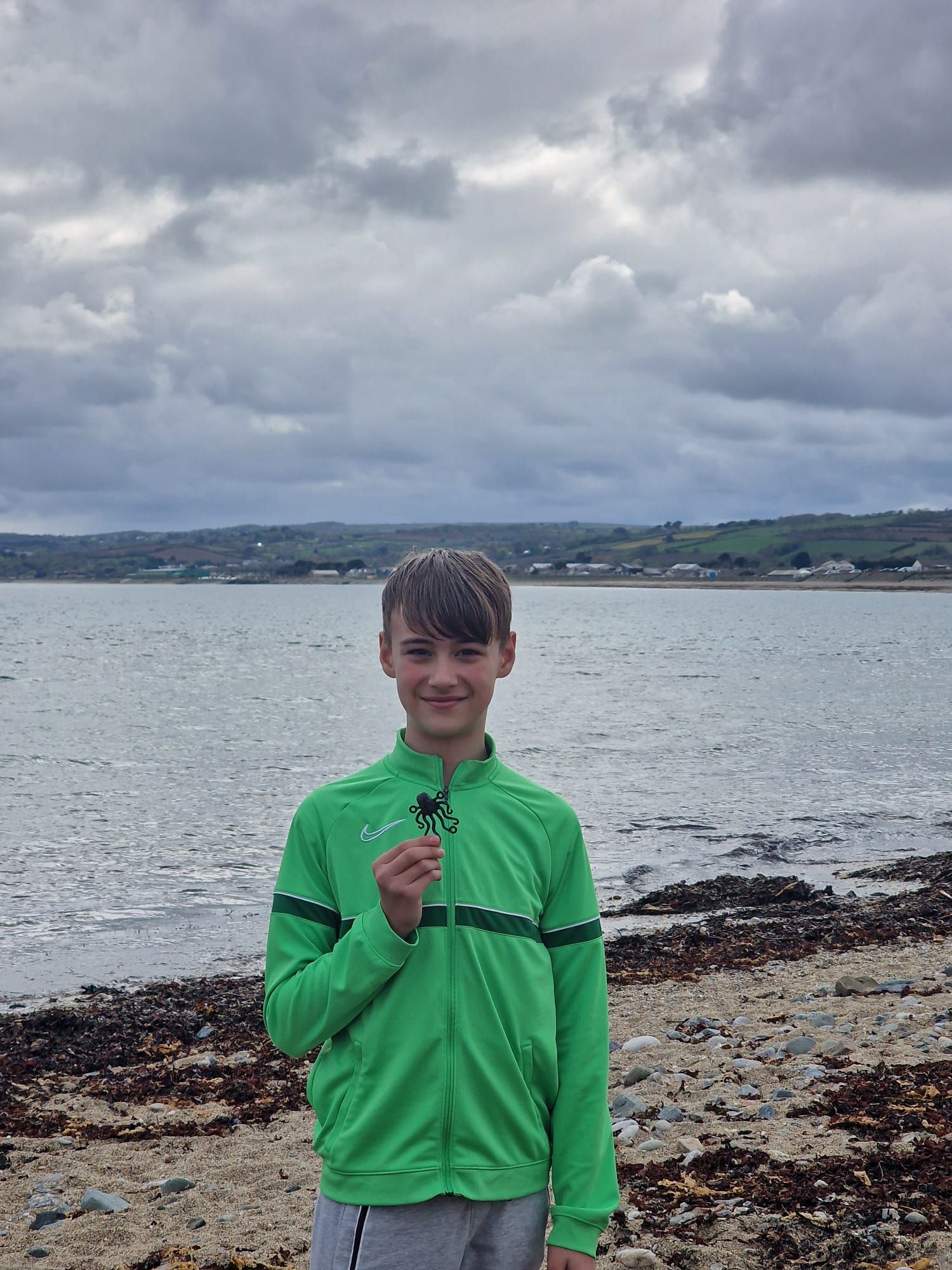 Image - Vollkommen irre! Junge (13) findet raren Lego-Oktopus, der 1997 ins Meer fiel