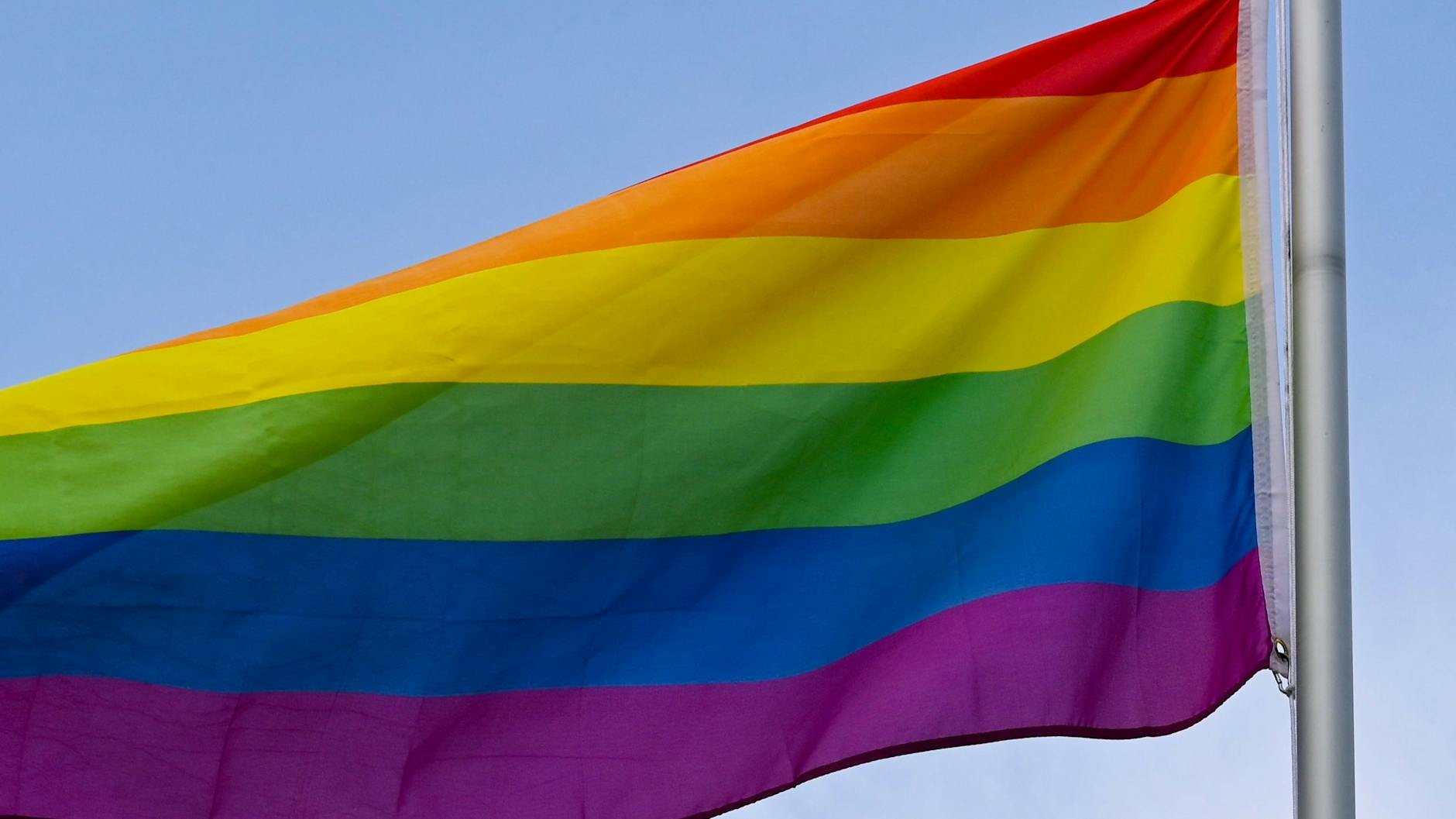 15 Jahre Gefängnis! Irak will drakonische Strafen für Homosexuelle
