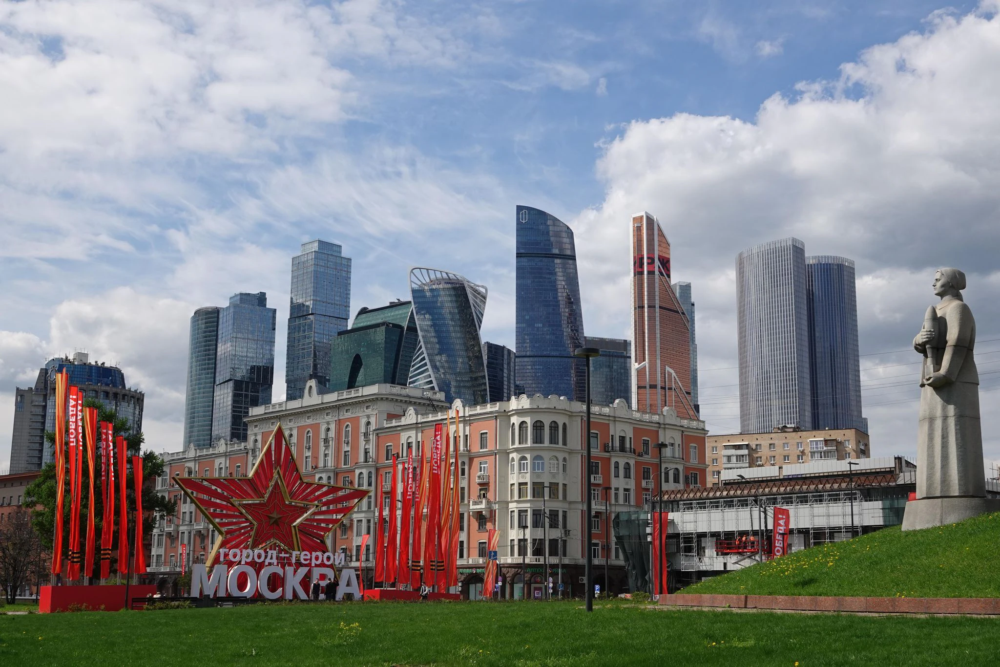 Mit Hochtouren bereitet sich die russische Hauptstadt auf den «Tag des Sieges» am 9. Mai vor. An diesem wird in Moskau und anderen Städten an den Sieg der Sowjetunion über das nationalsozialistische Deutschland erinnert.  
