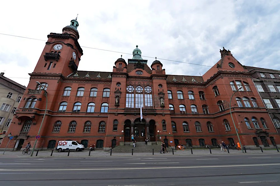 Das Bezirksamt Pankow hat insgesamt neun neue Mitarbeiter bekommen.&nbsp;