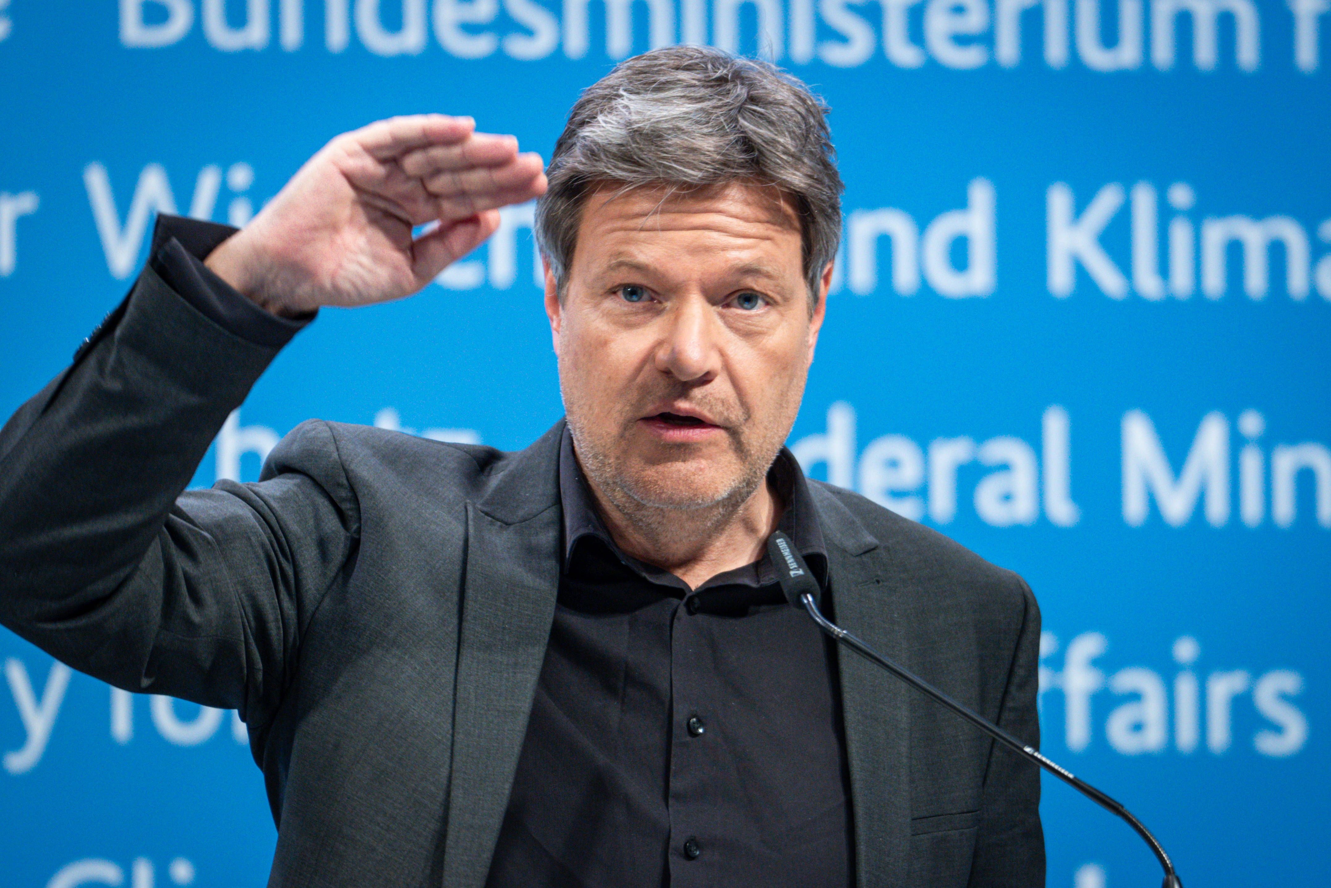 Habecks fingierte AKW-Akten sind nur ein Aspekt: Die Täuschung der Grünen kostet Abermilliarden