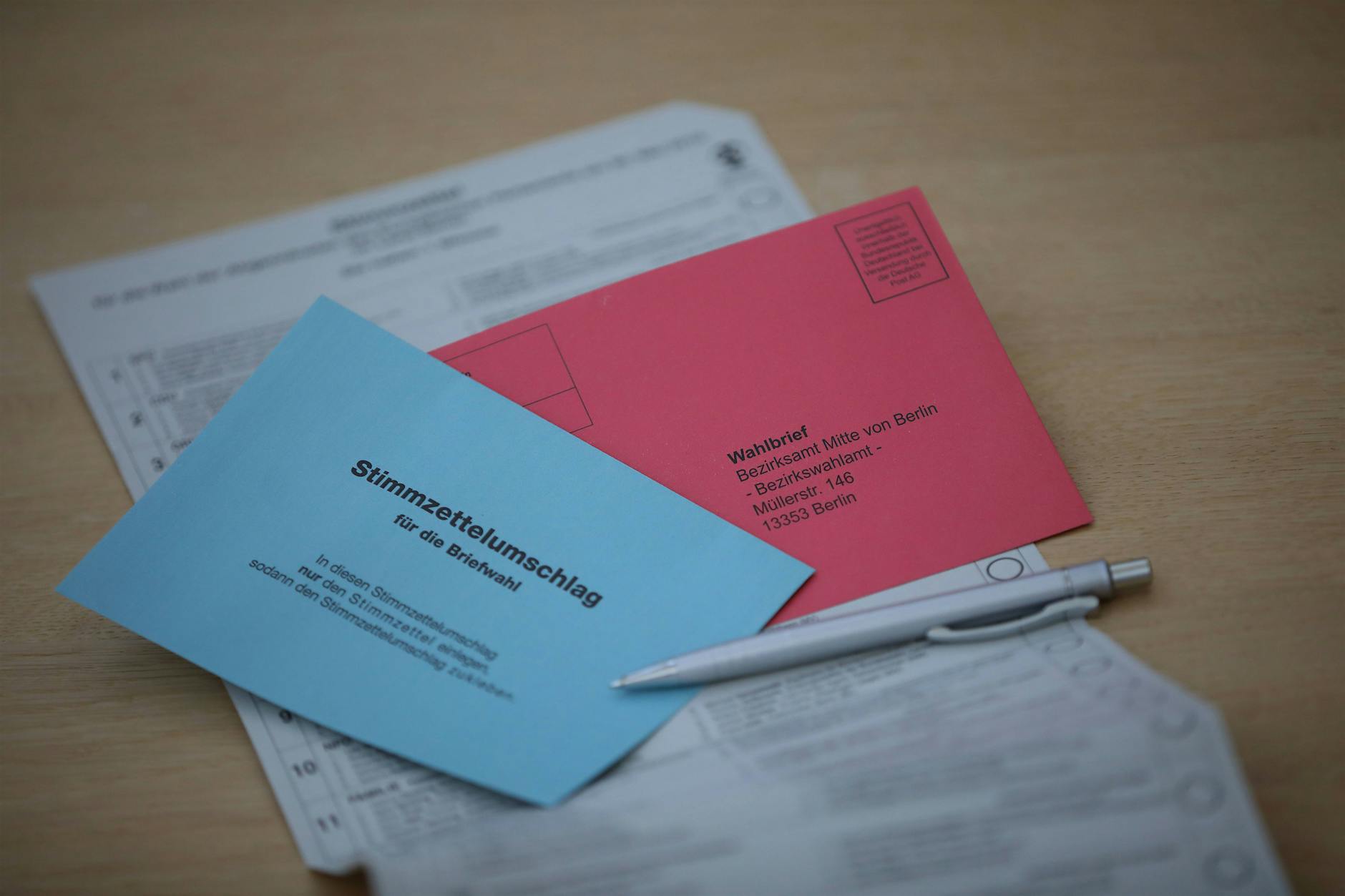 Berlin: Wahlunterlagen für Europawahl werden verschickt