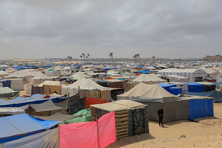 Nach Beginn der Kämpfe im Oktober flohen Hunderttausende in den Süden des Gazastreifens. So entstand in der Stadt Rafah in den vergangen Monaten ein riesiges Zeltlager.  