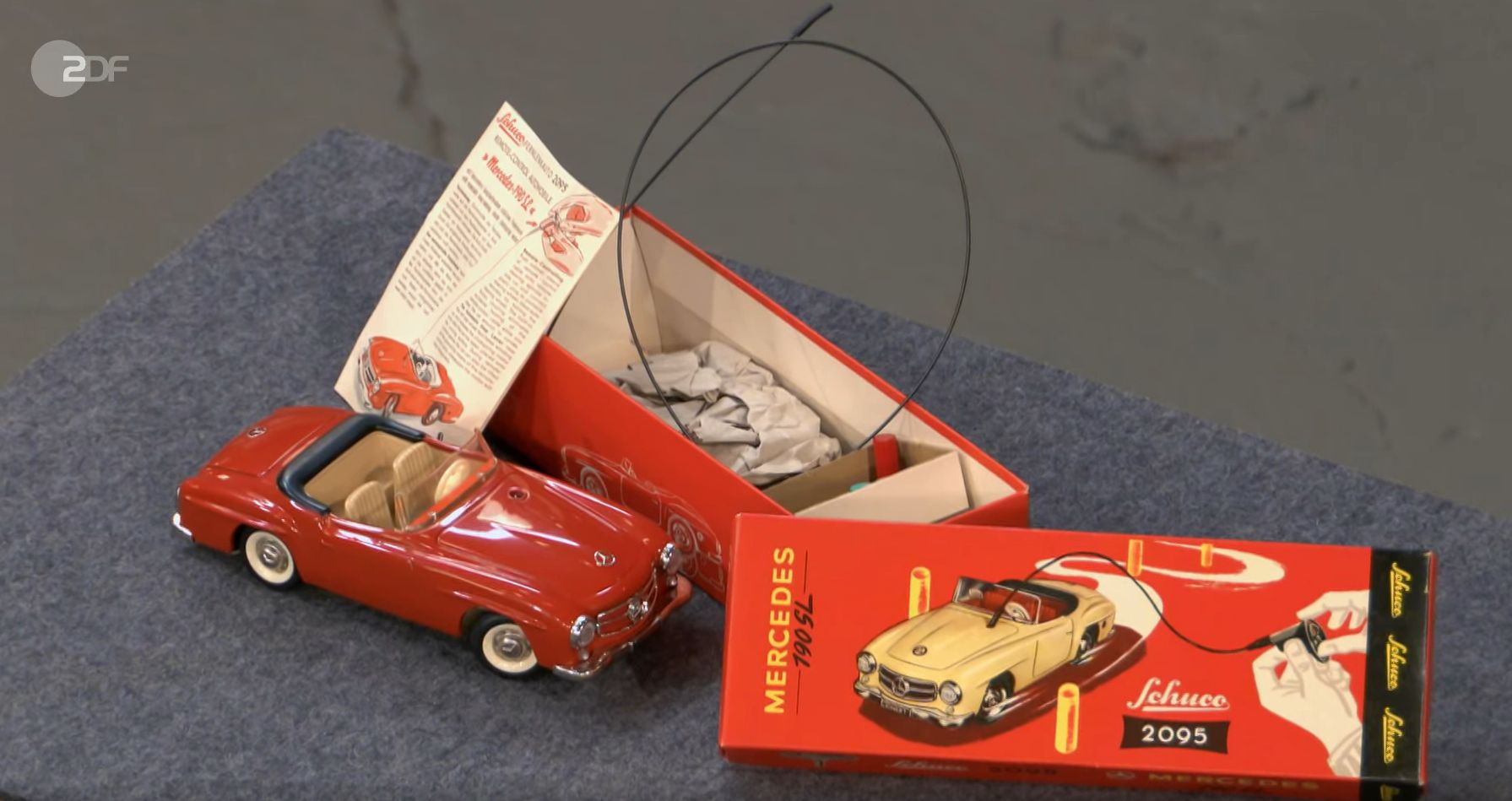 Heißes Rennen der „Bares für Rares“-Händler um ein feuerrotes Cabrio