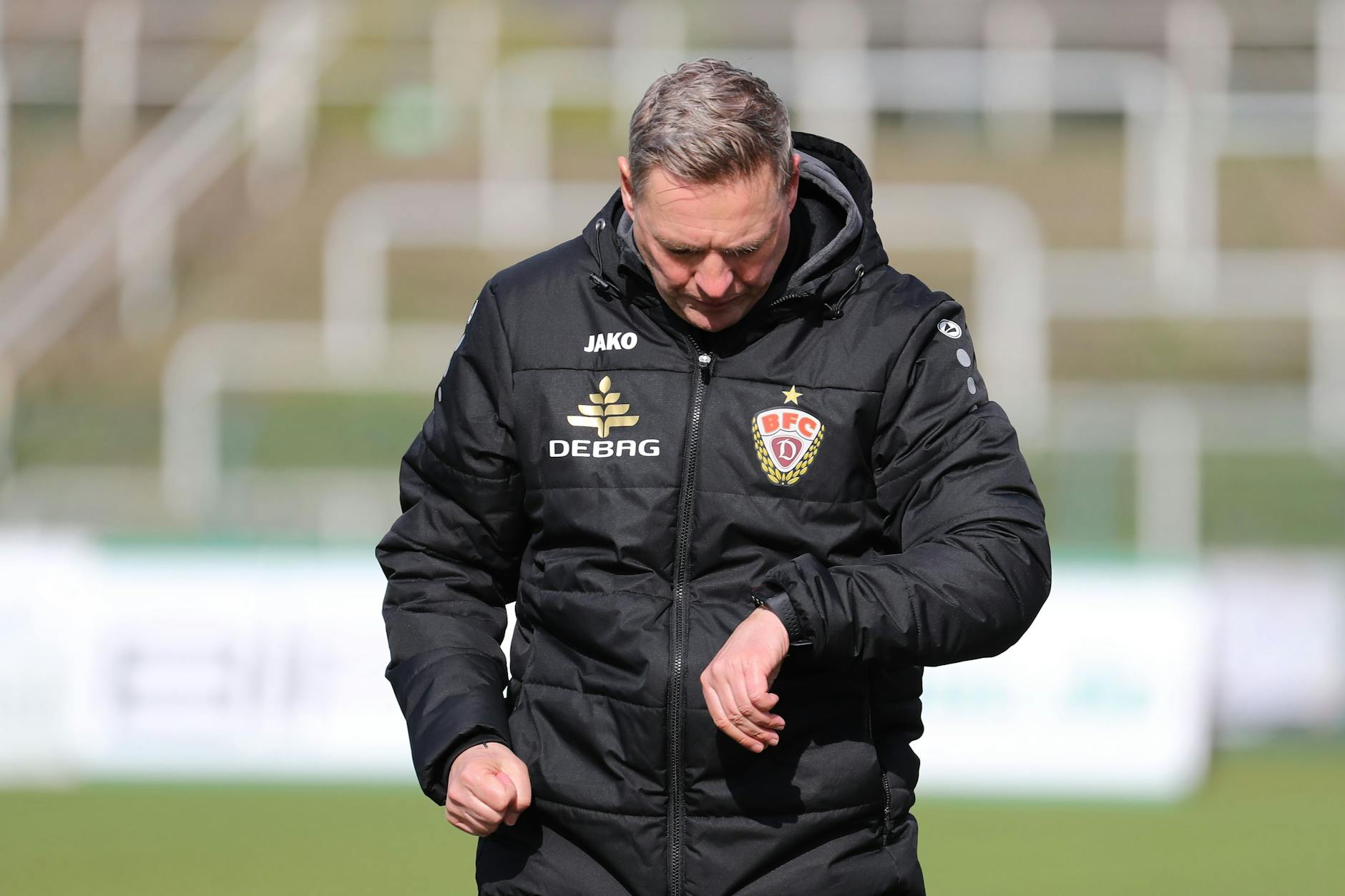 Die Zeit für Trainer Dirk Kunert (56) beim BFC ist bald vorbei. Dynamo sucht für die kommende Saison einen neuen Cheftrainer.