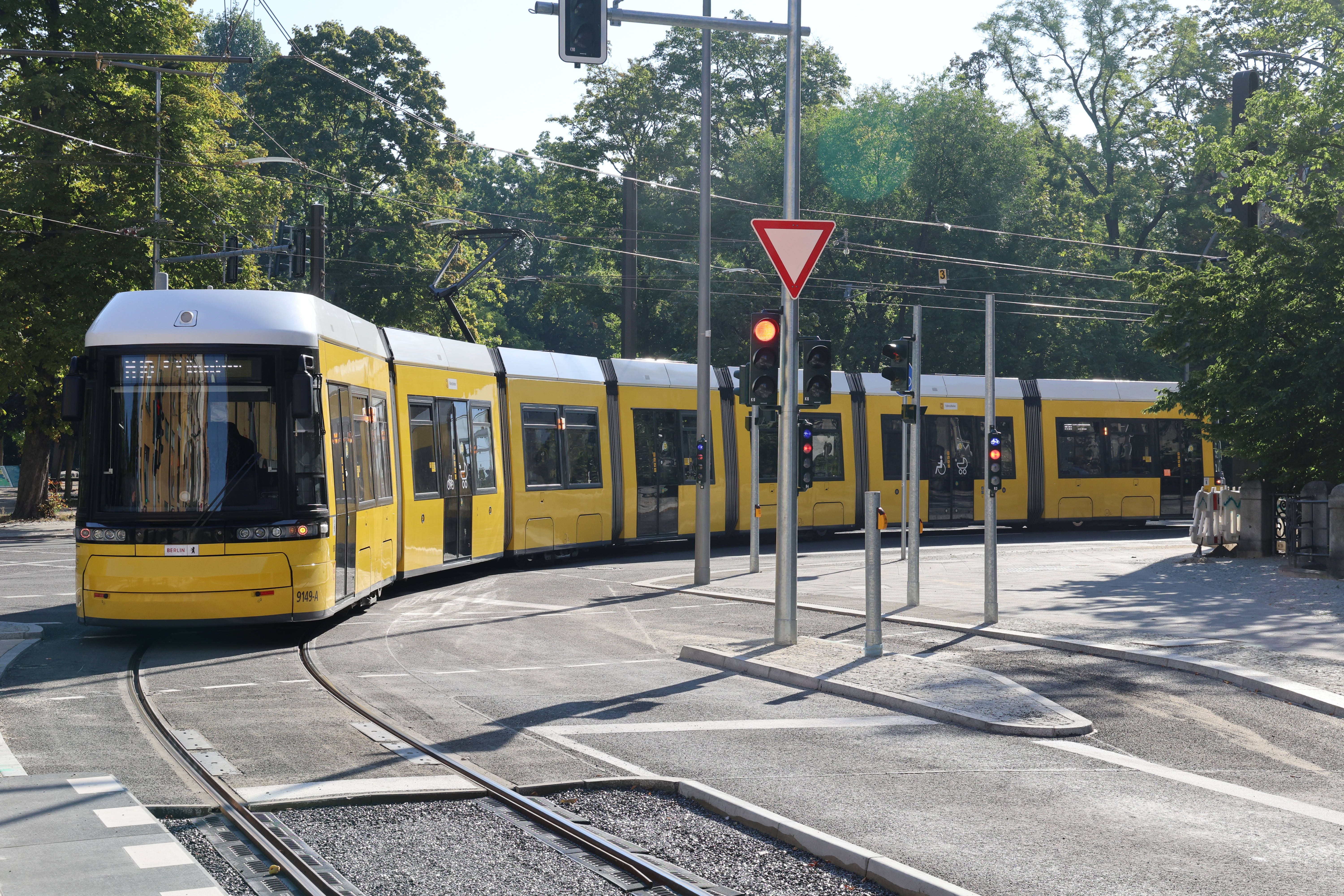 29-Euro-Ticket: Verkehrssenatorin Manja Schreiner wettert über „Kampfpreis“