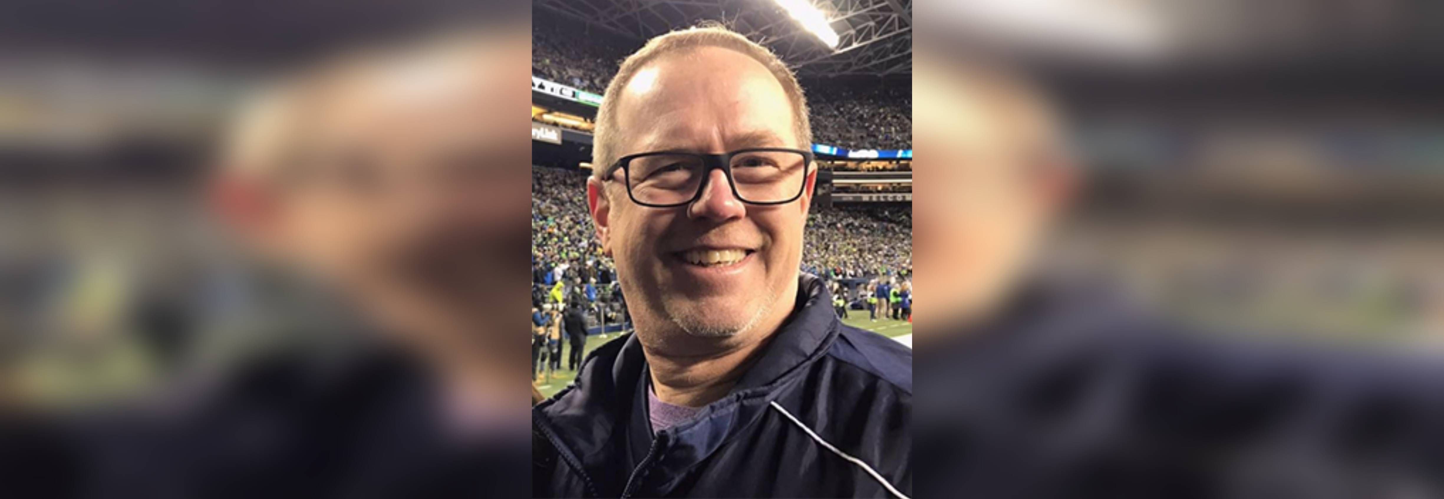 Er fuhr mit Tesla-Autopilot Motorradfahrer zu Tode: Fahrer wegen Totschlags angeklagt