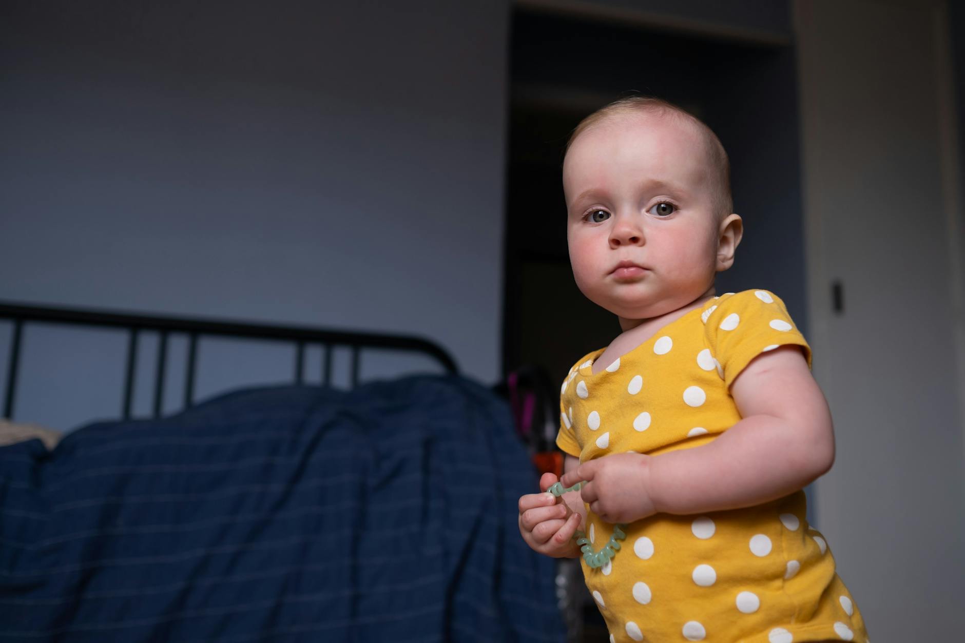 In ganz Deutschland ging die Geburtenzahl im Jahr 2023 zurück – im Westen fiel der Rückgang jedoch geringer aus als im Osten.